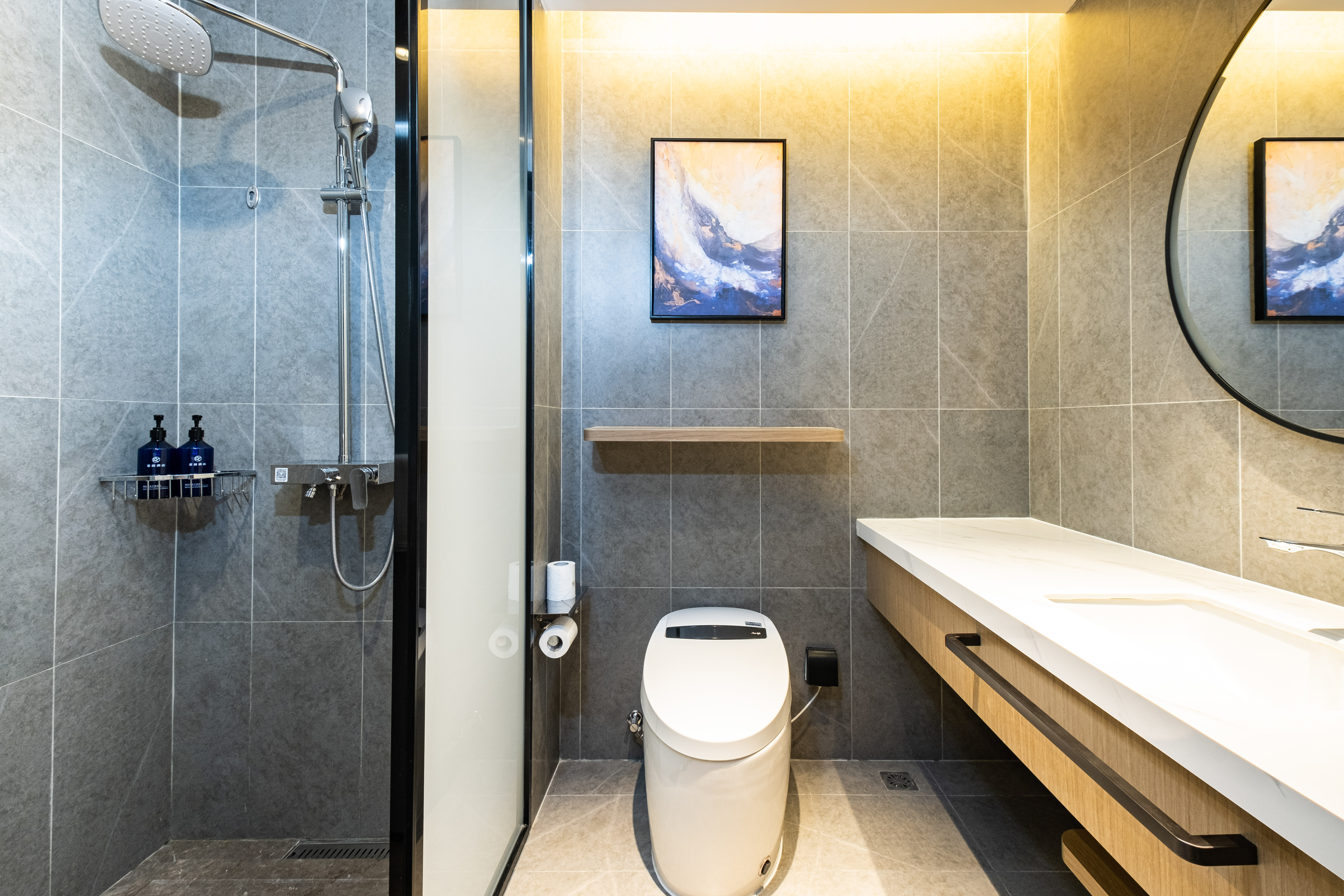 高级大床房（电视投屏+亲肤床品+喜临门床垫）