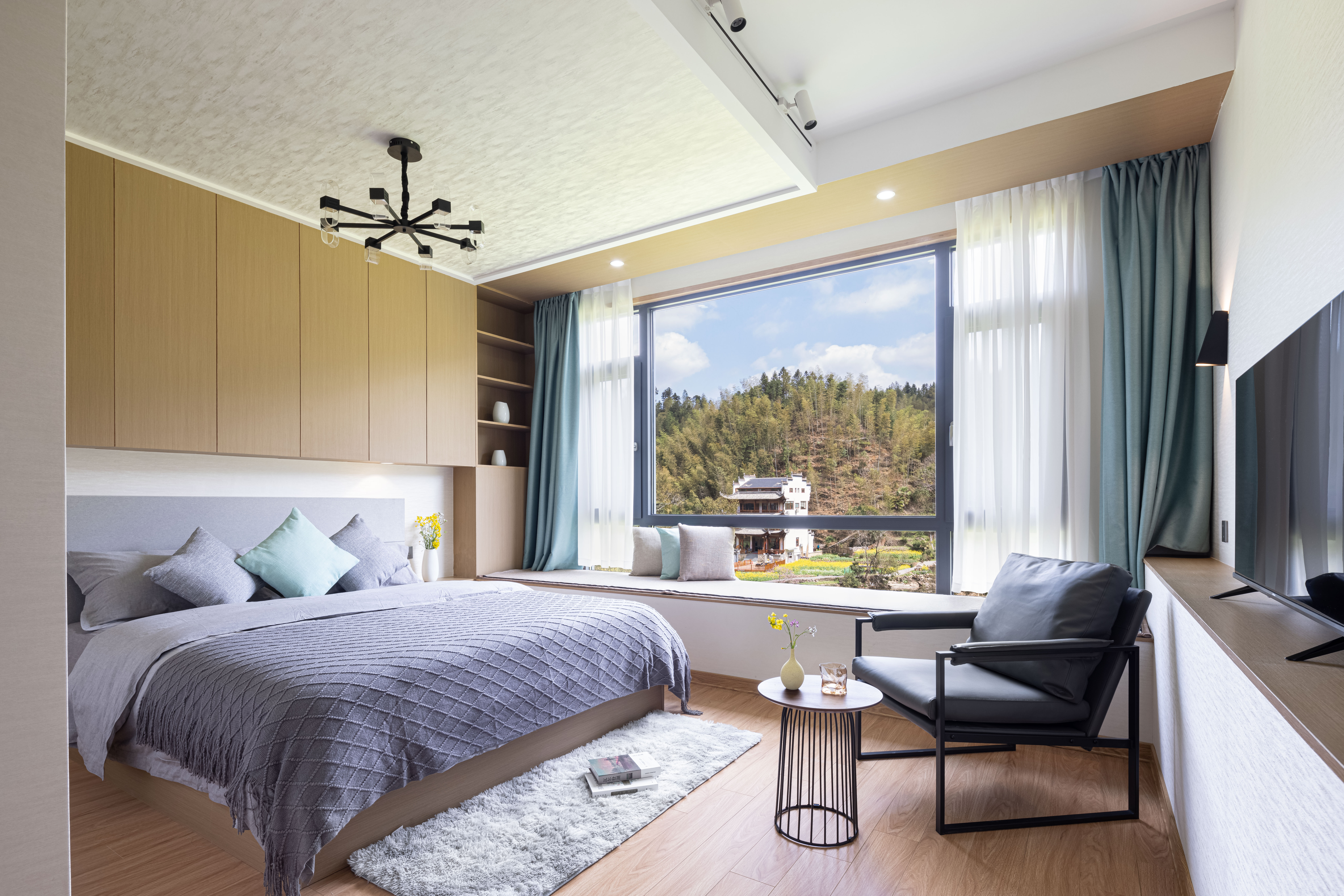 Chen Xi Scenic Double Bed Room With Smart Toilet, Central Air Conditioning, And View Of Canola Flowers From Bed