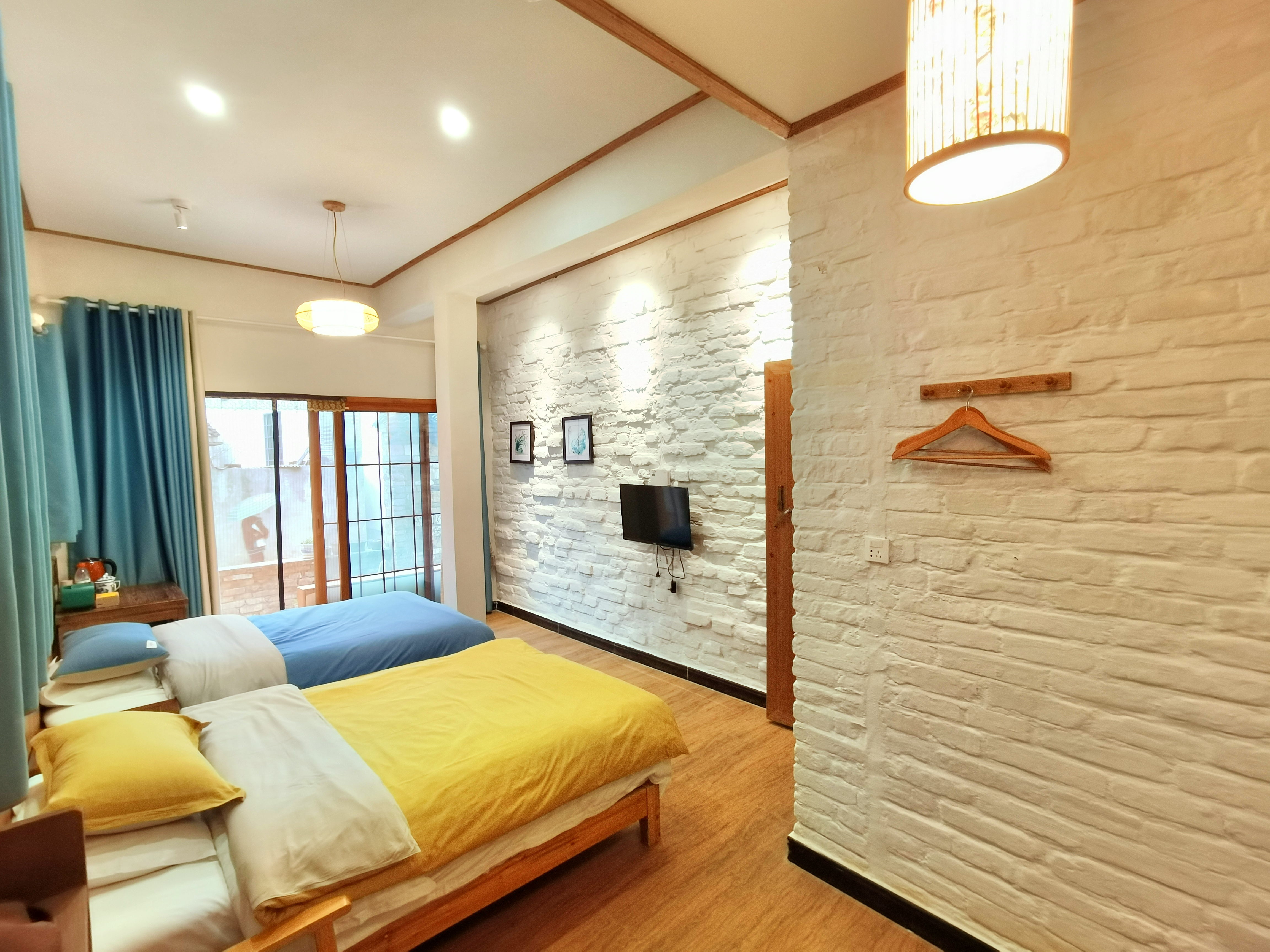 Zhixuan Waterfront Garden Standard Room