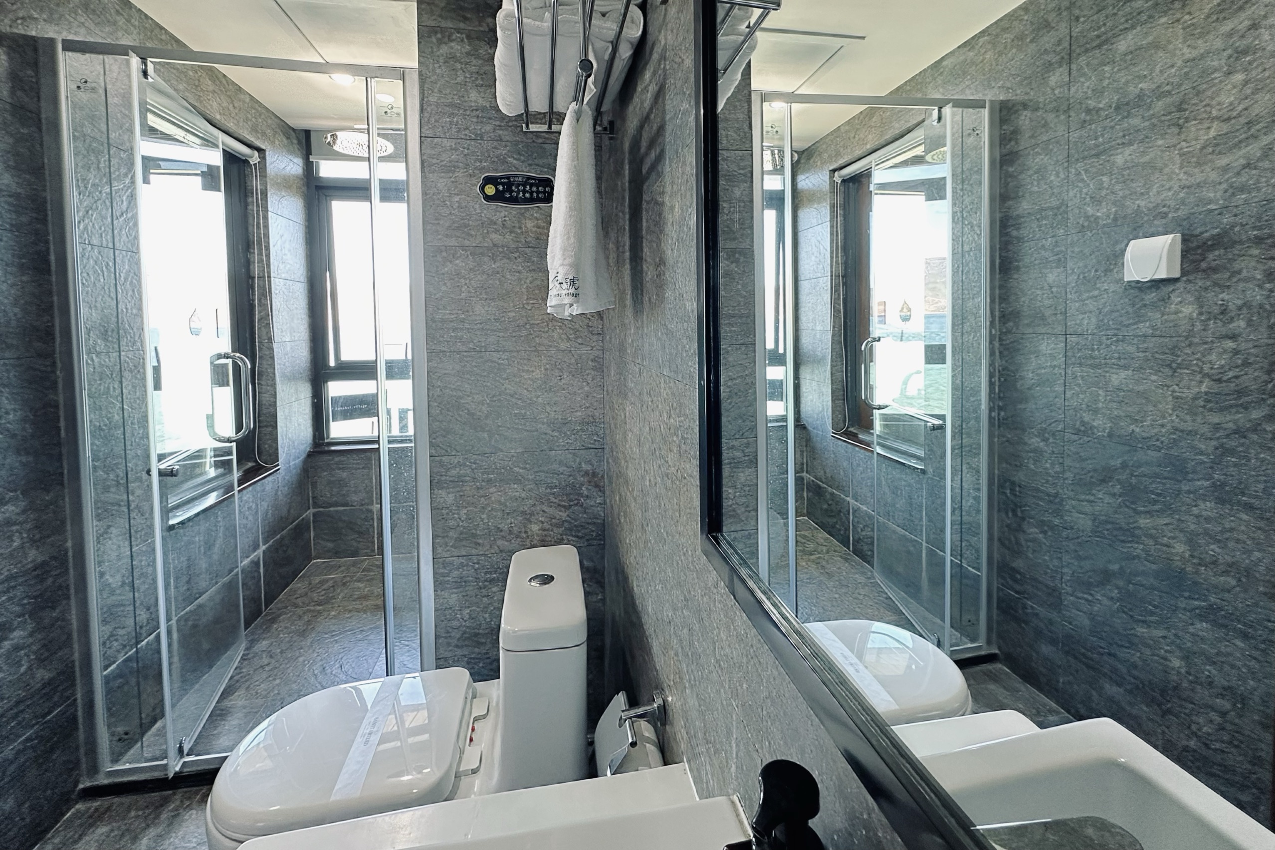 Elegant Suite - Lake-View