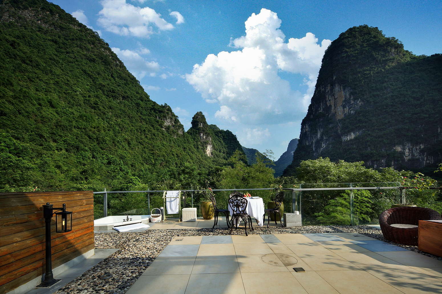 星空露台山景大床房（超大观景露台+观景浴缸）