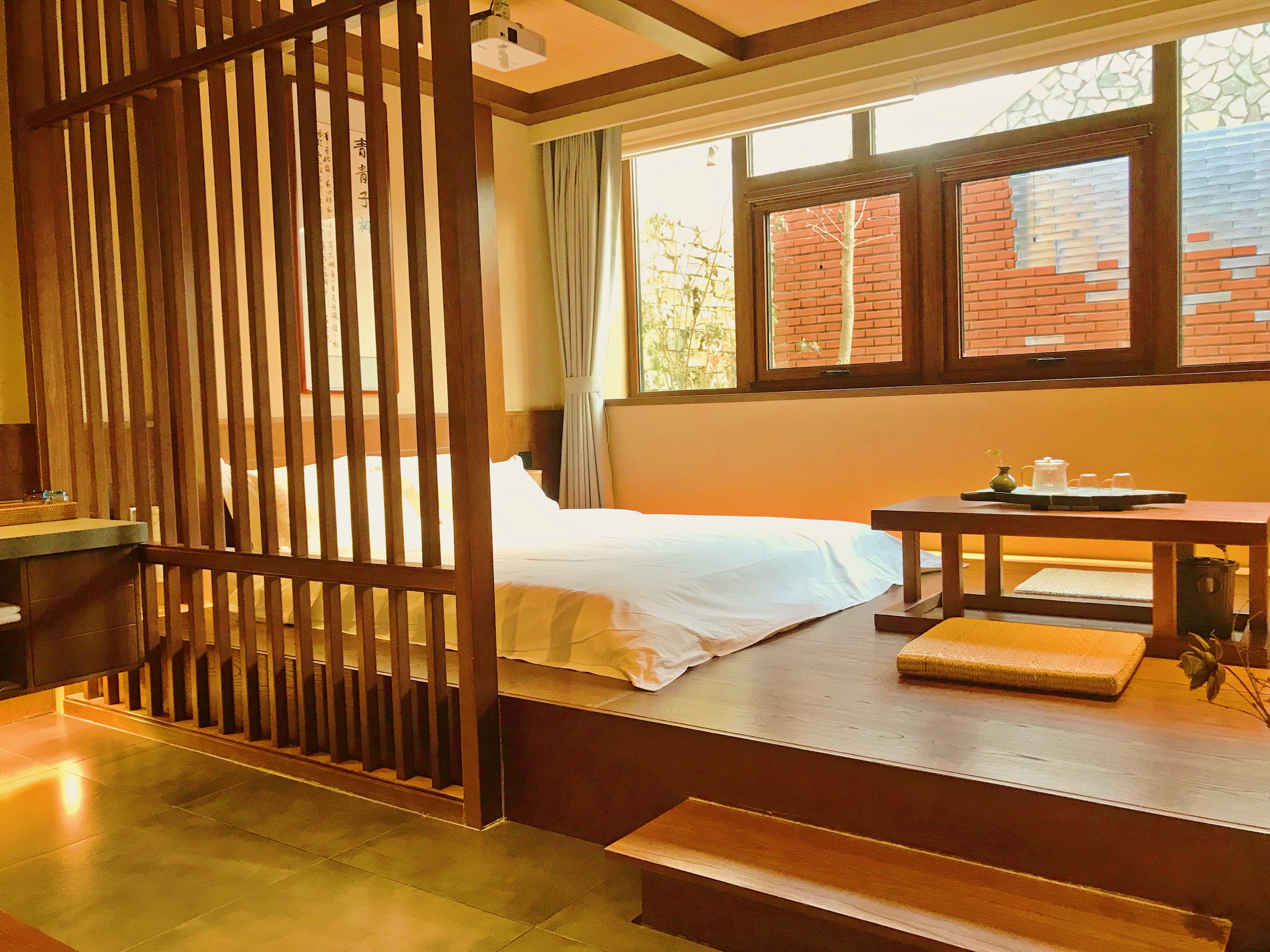 （子衿）情侣大床房.院景+浴缸