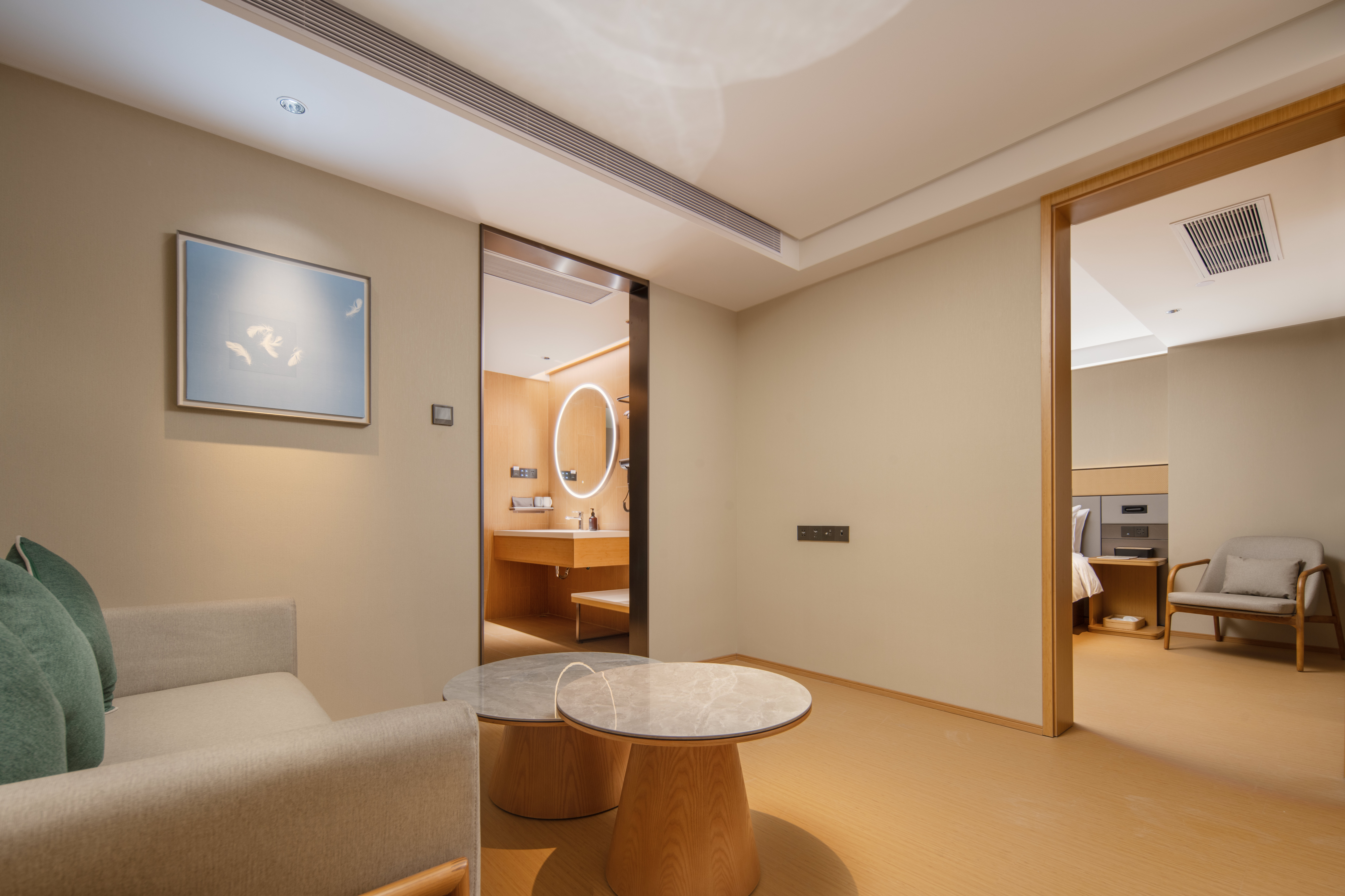 套房【金可儿床垫?65寸电视投屏?小冰箱】