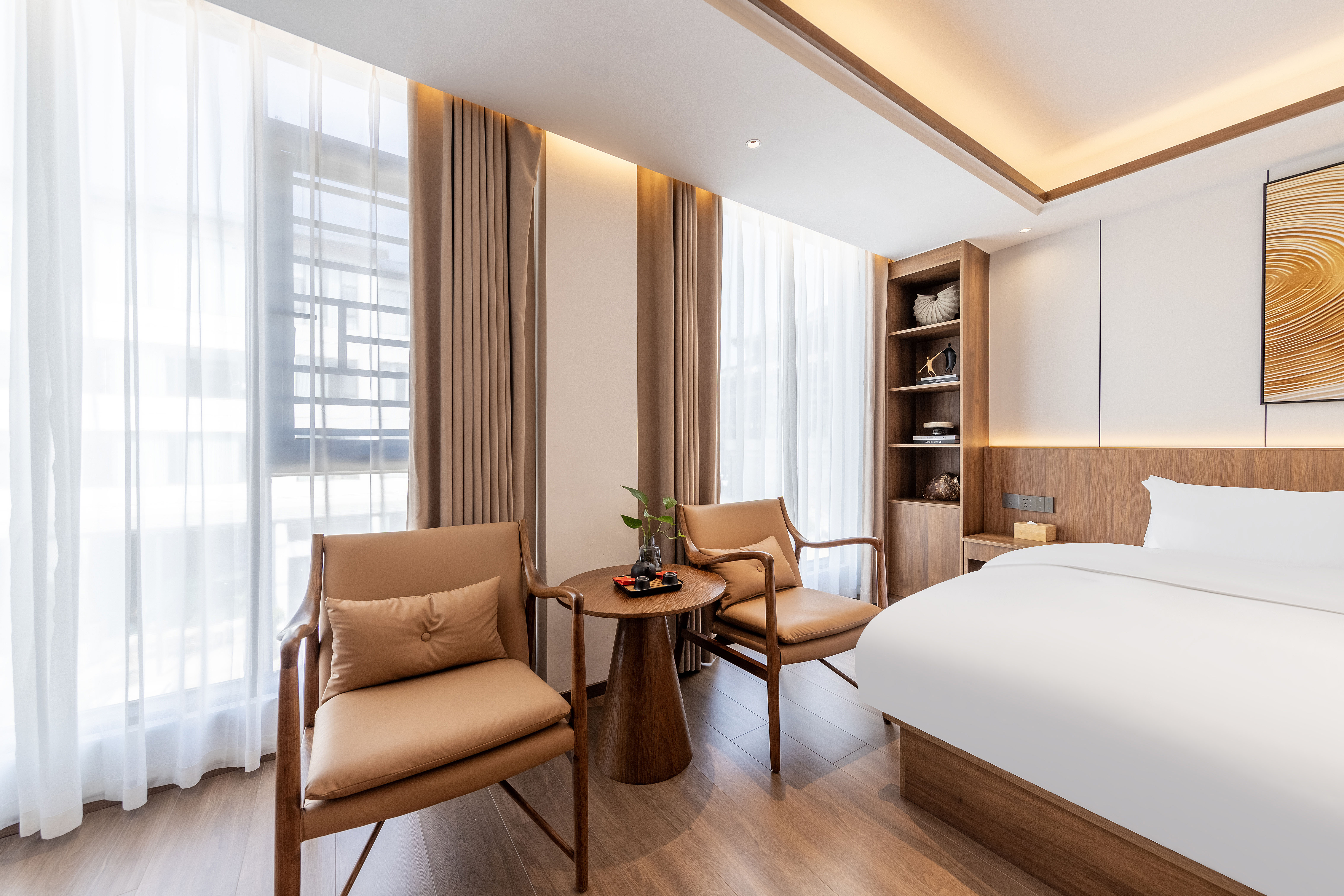 Lunar Gleam Cloud Family Twin Room (Smart Voice Control + Smart Toilet + Bathroom Wet-Dry Separation + Floor-to-Ceiling Window)