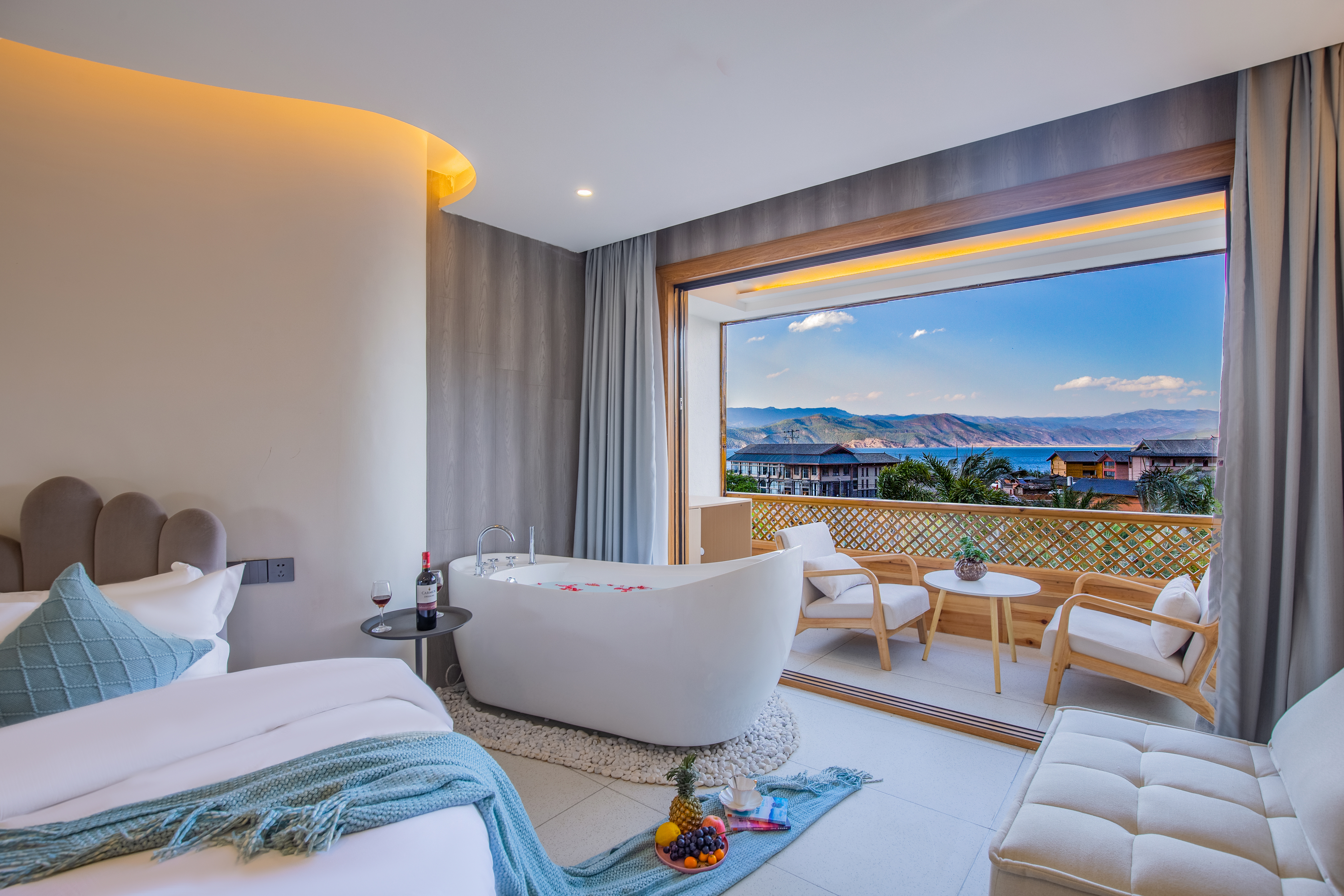 Utopia Lake View Double Room(island Style Courtyard)