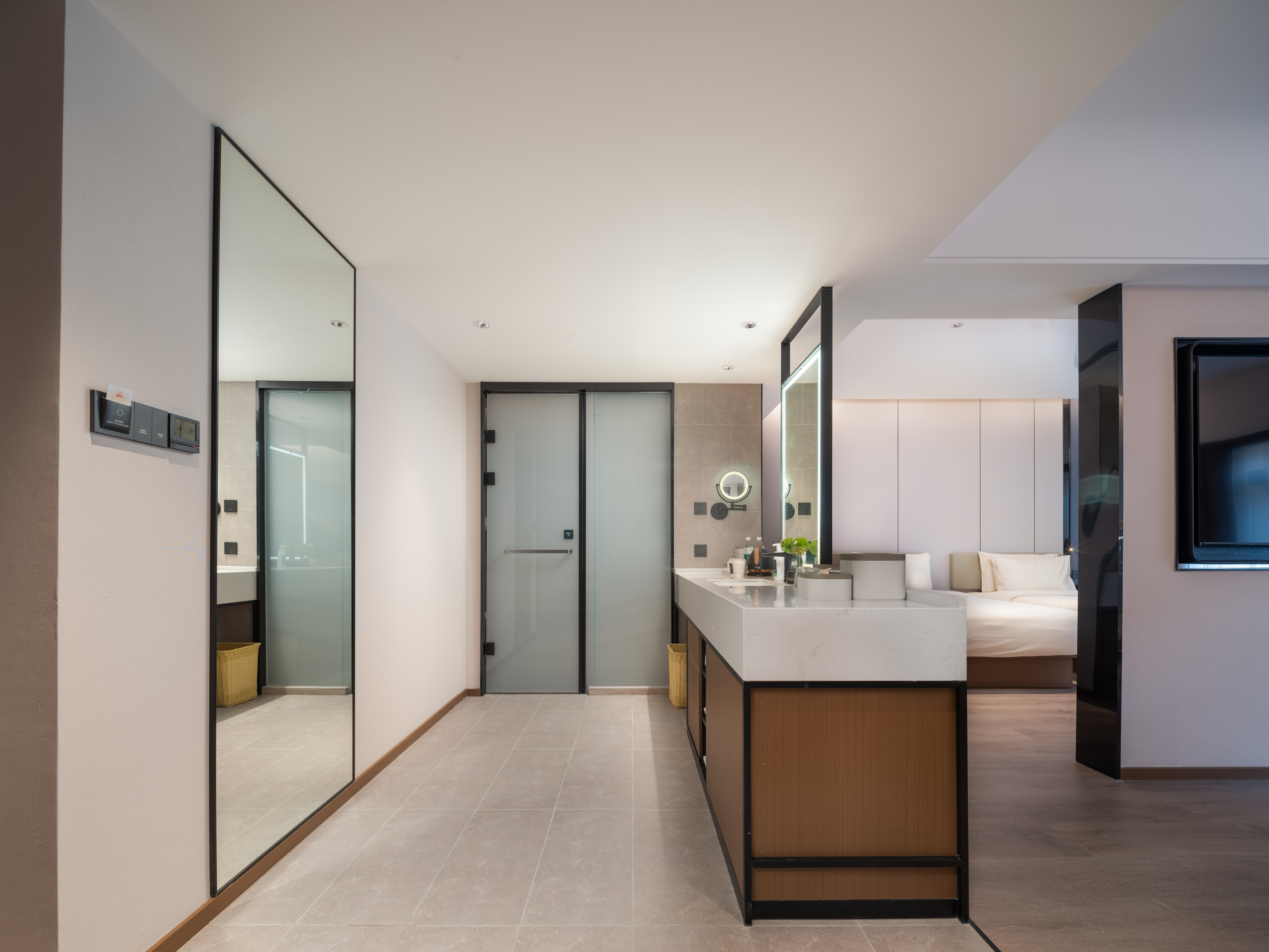 Family Room (2 Beds)