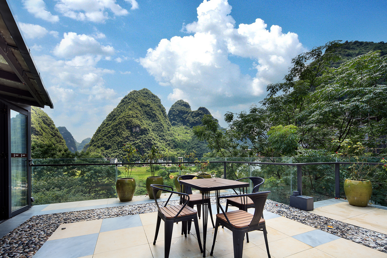 露台山景大床房（超大观景露台+观景品茶）