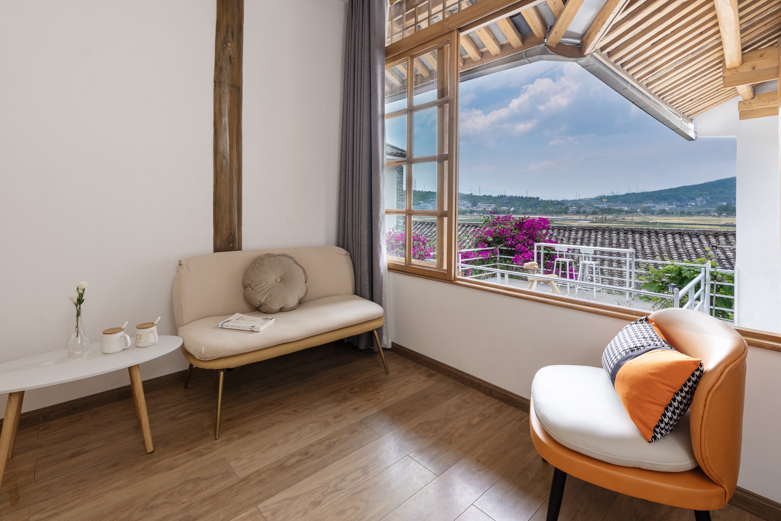 輕奢觀景家庭房