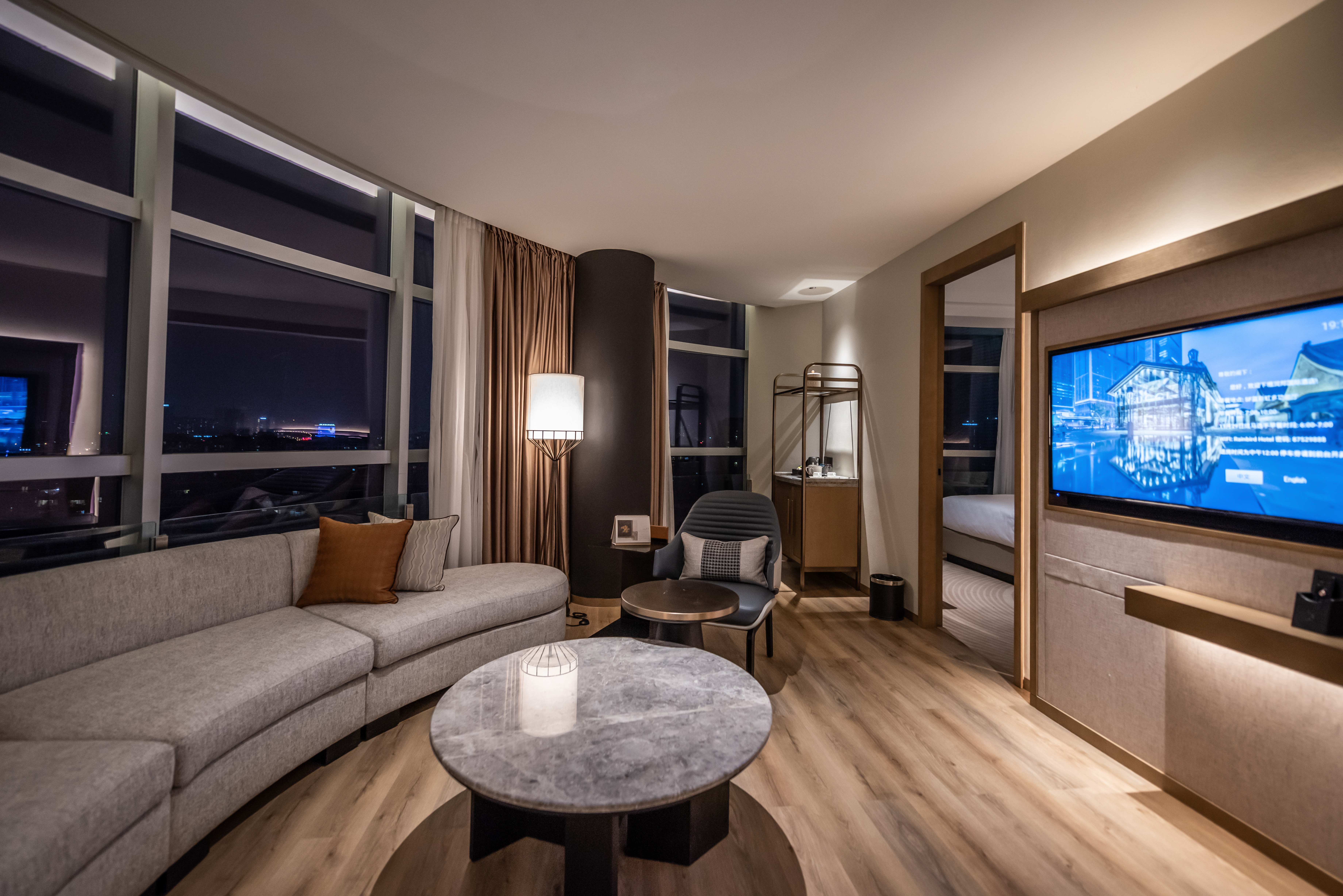 商务楼|一室一厅套房（电视投屏+护颈枕+德国高端衞浴）