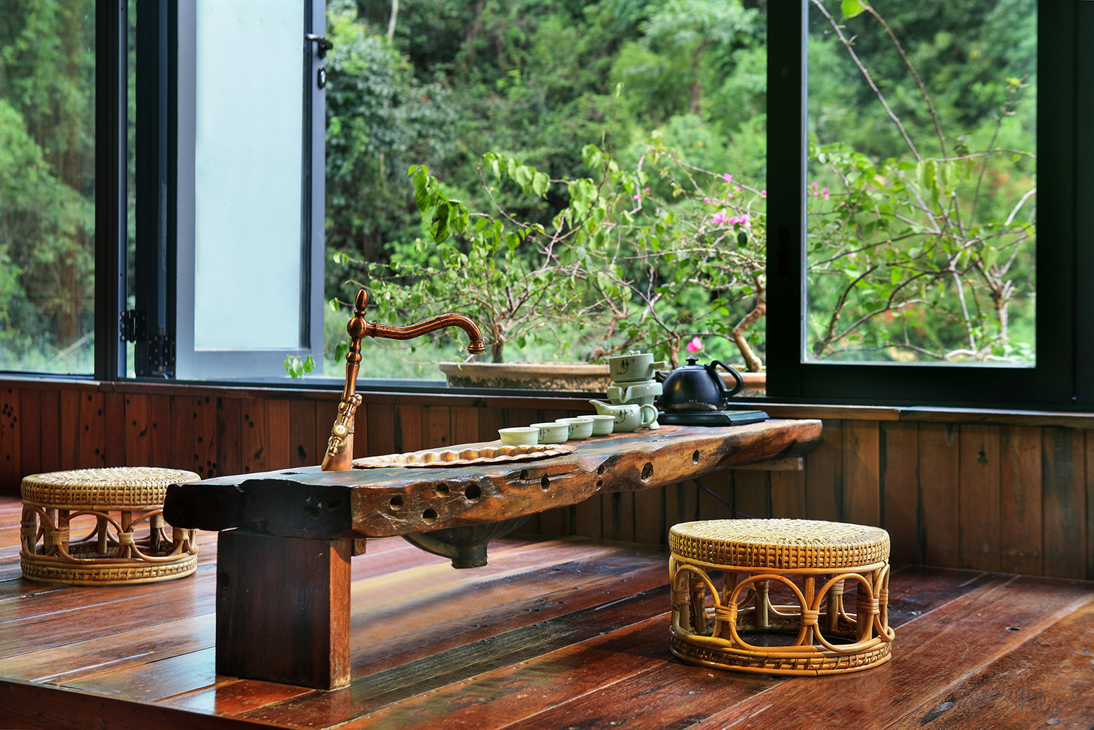 岭南风情双床房（房间超大+窗台品茶+观景浴缸）