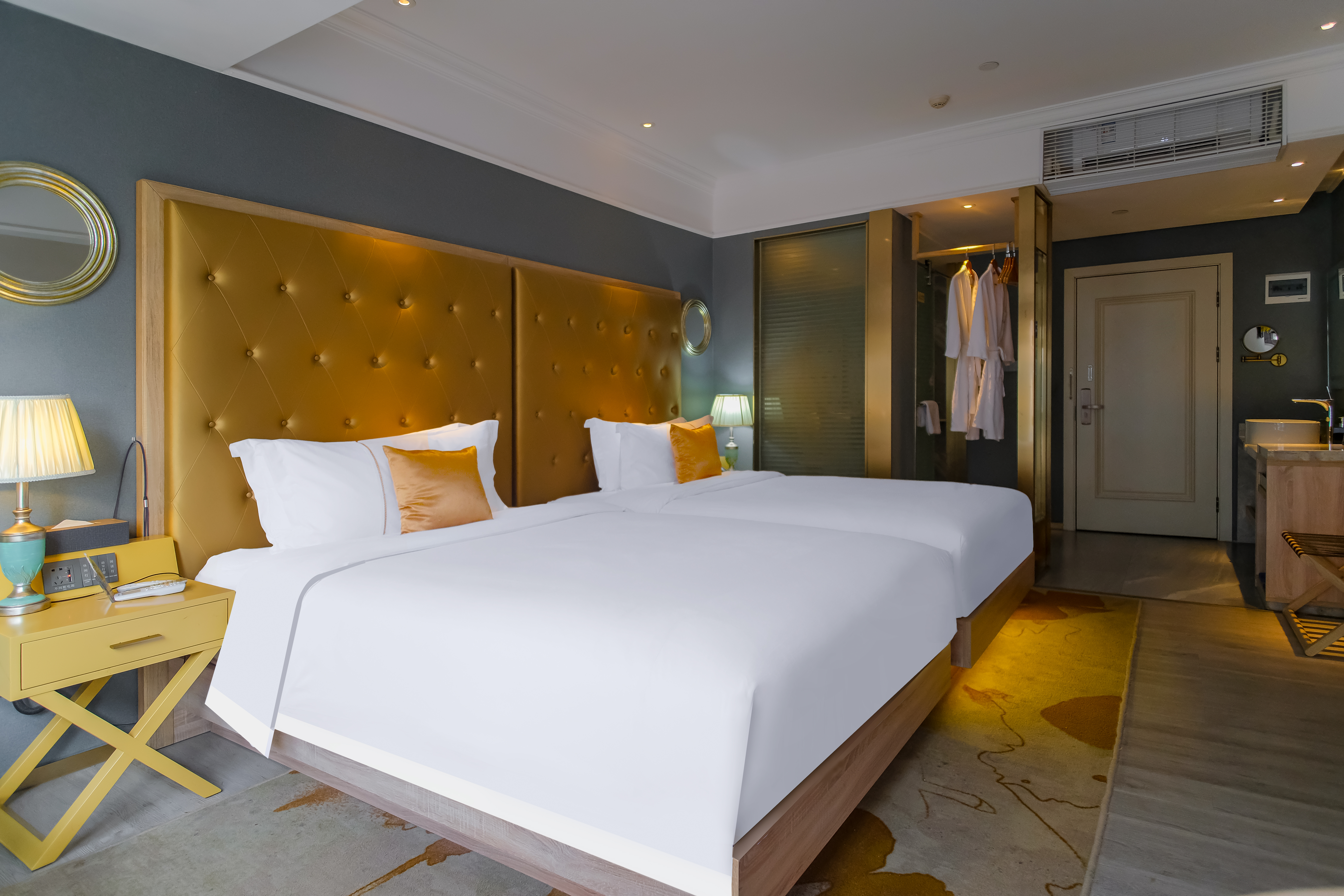 轻奢双床房【舒适浴袍+落地窗+安睡床品】