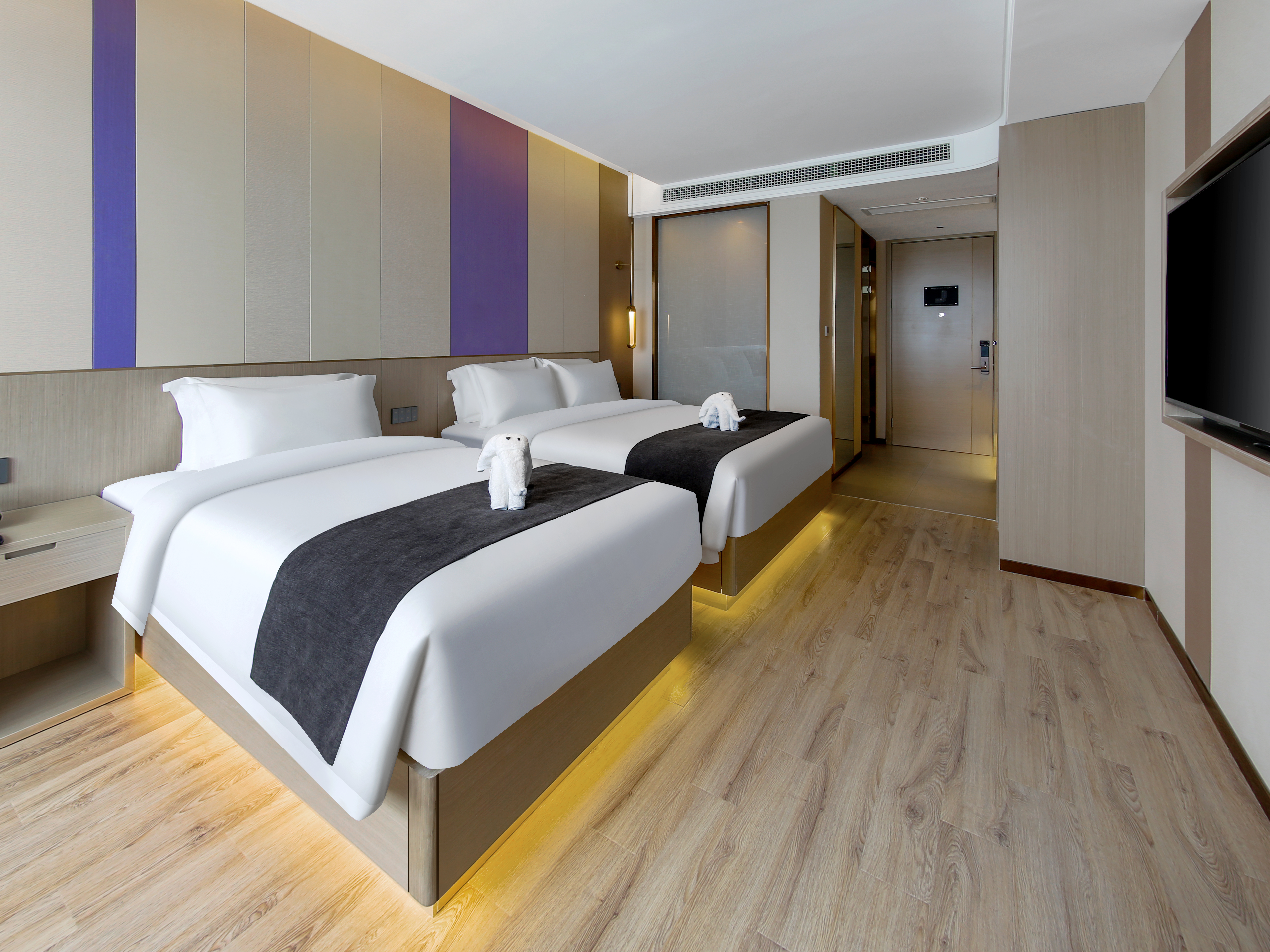 家庭房（慕斯睡眠床垫+梦洁床品+全屋智控+电视投屏）