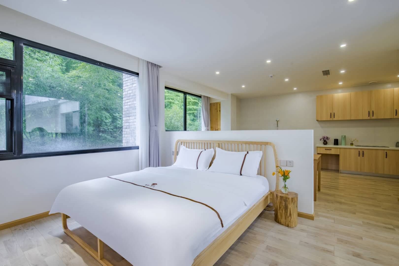 manyebieyuan Light Shadow Leisure Scenic Room