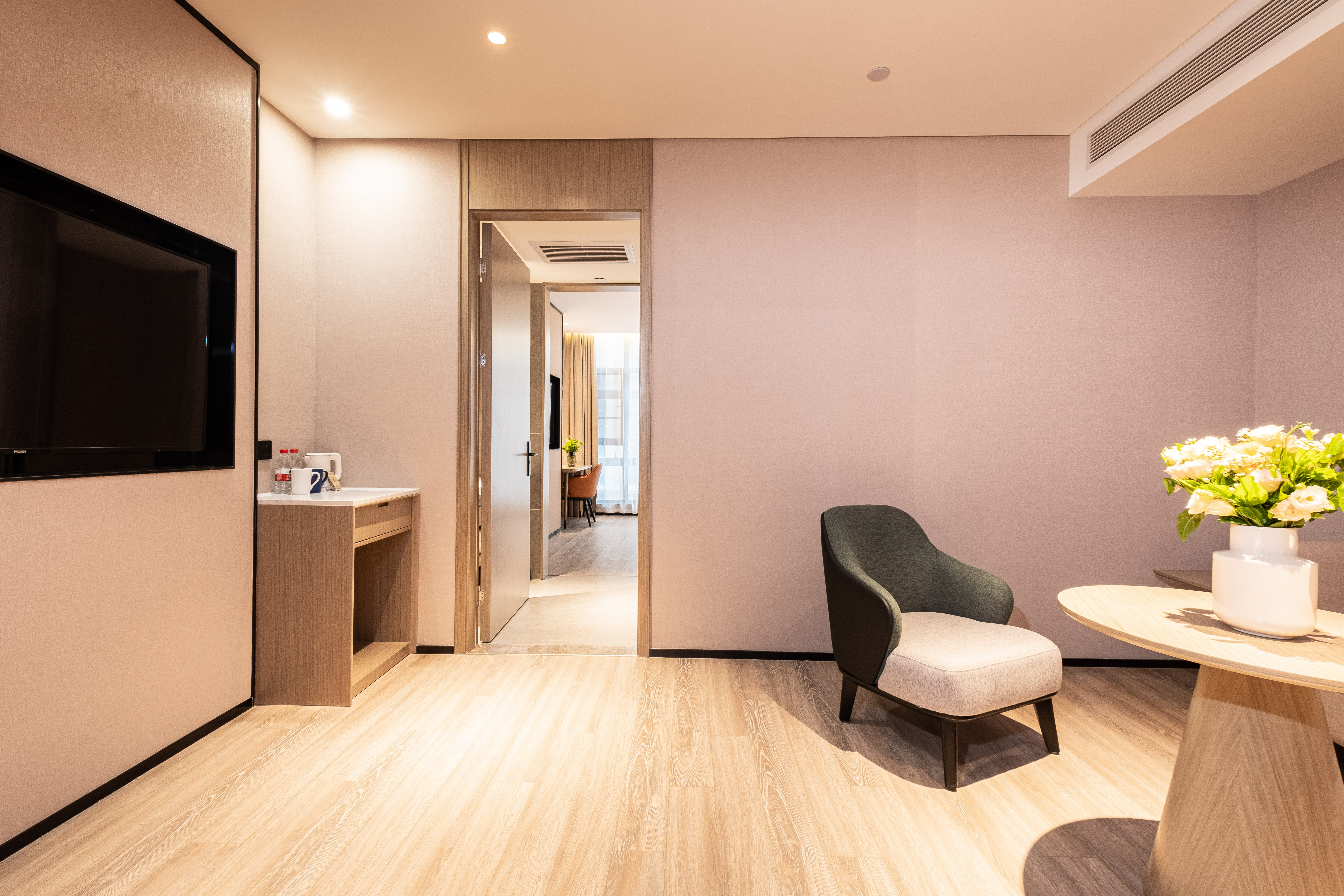 套房（超大空间+棋牌娱乐+乐享豪华）