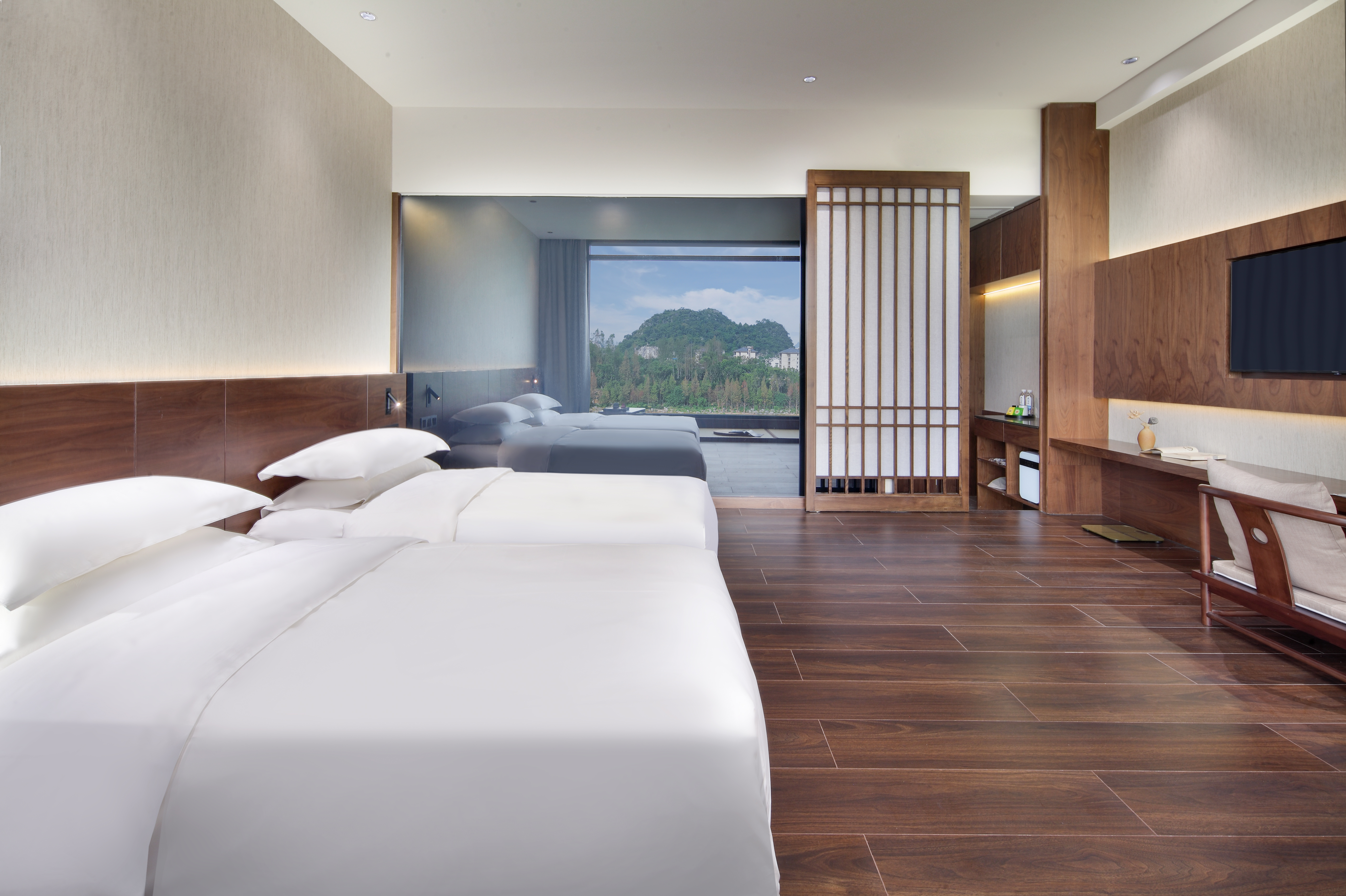 漓江山水双床房+超大山水画框+榻榻米观日出+夜景