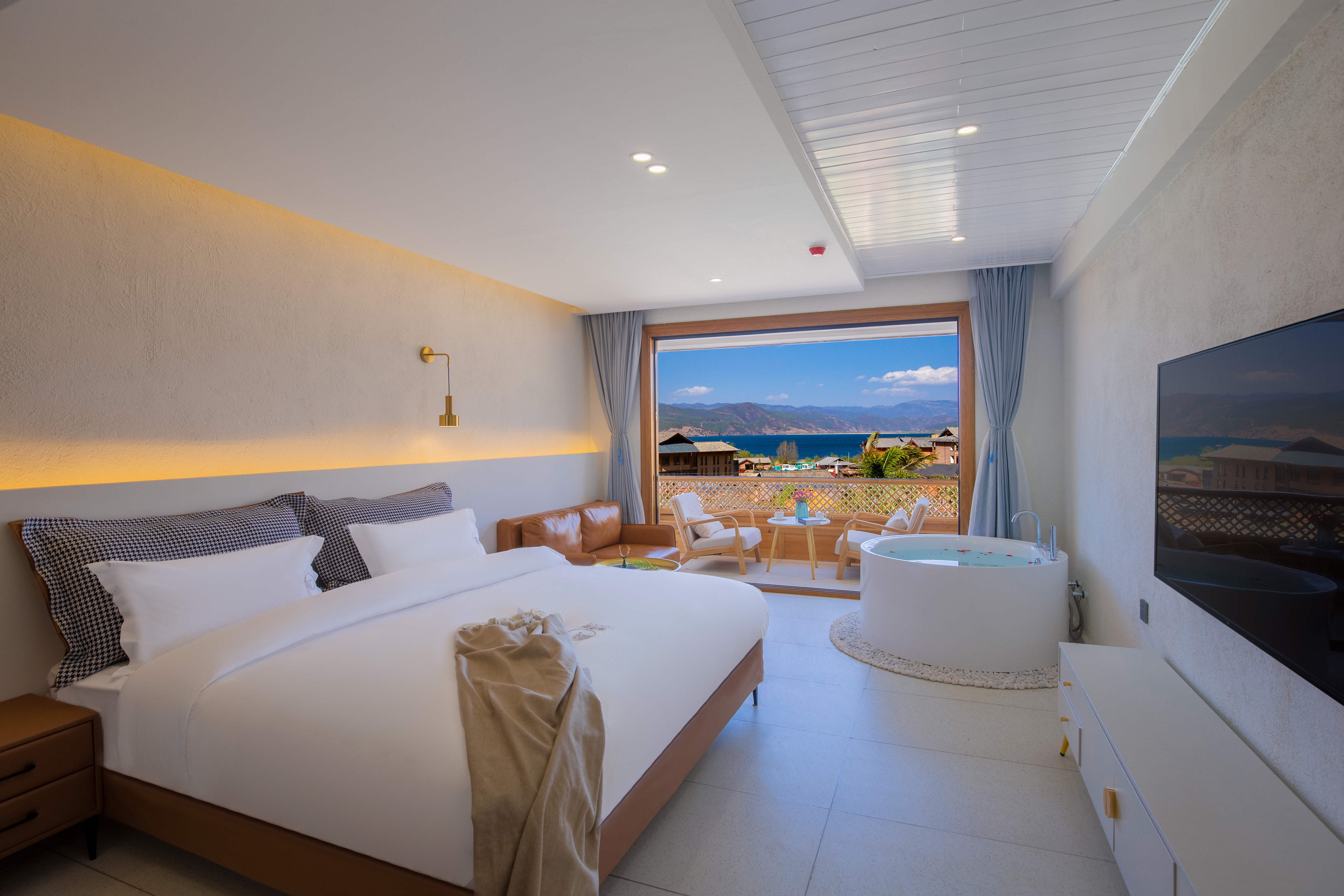 Light Luxury Courtyard-View Double Bed Room (Island Style Courtyard)