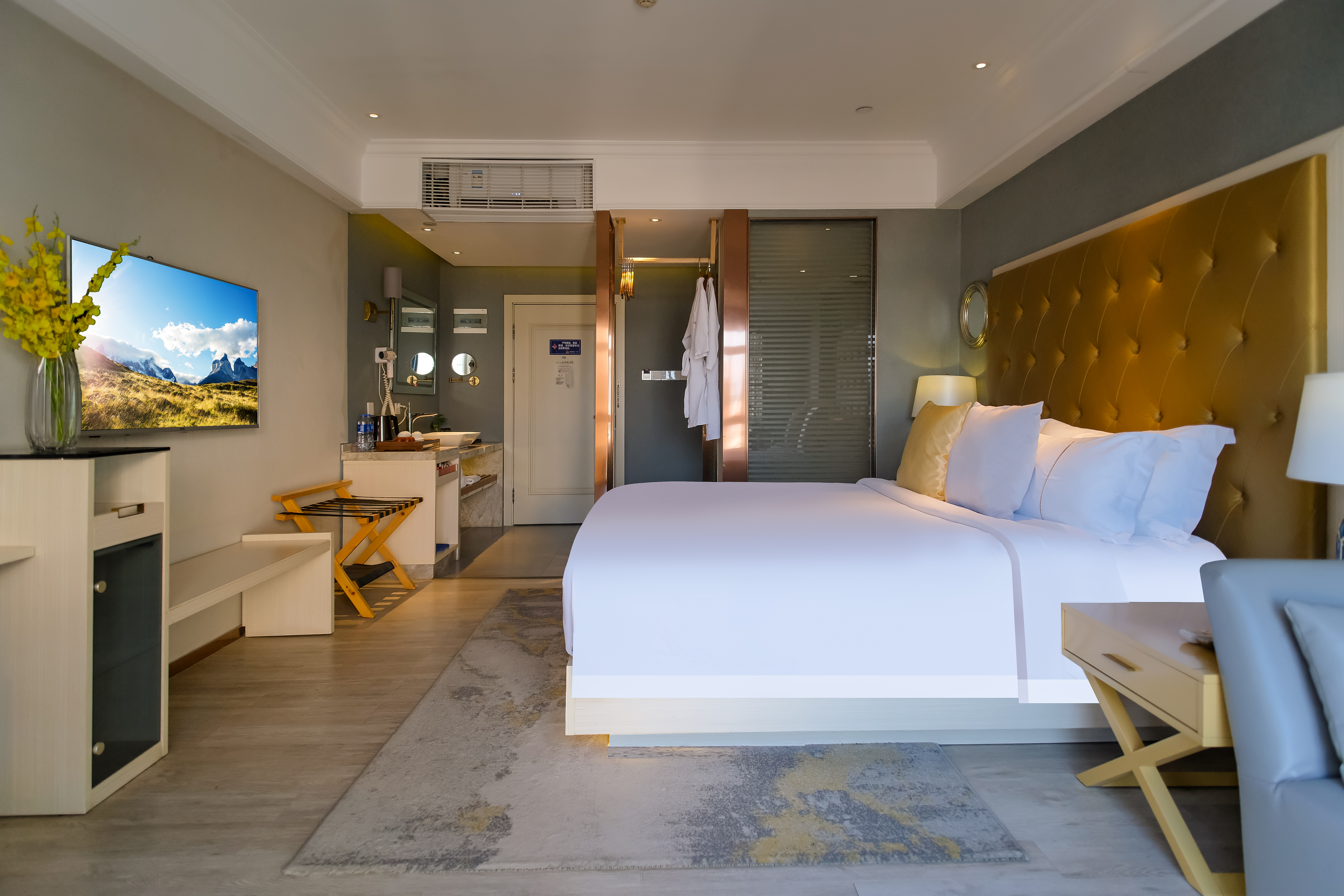 豪华城景大床房【舒适浴袍+落地窗+安睡床品】