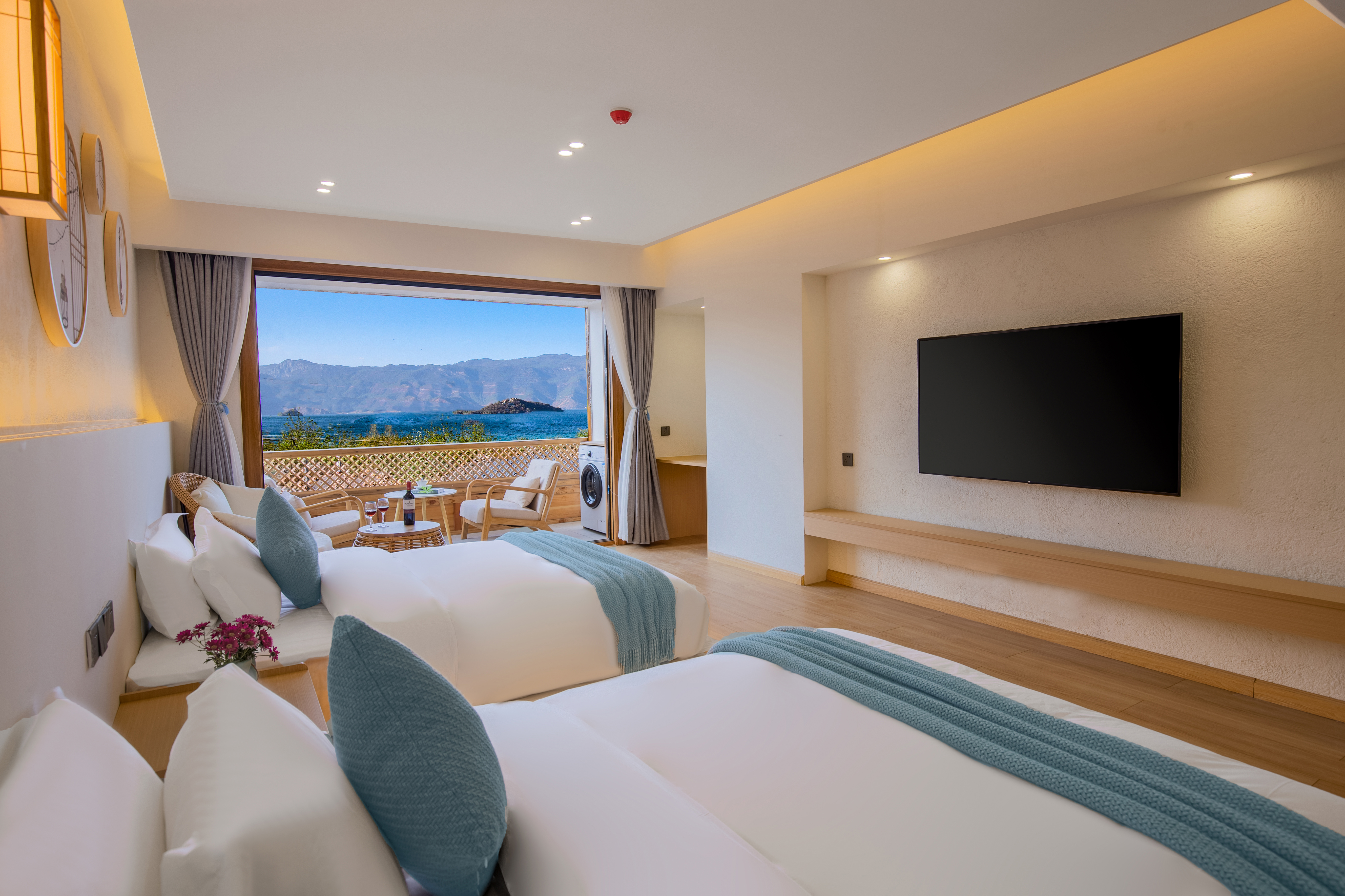 Japanese-Style Zen Elegant Courtyard Room - Lake-View (2 beds)