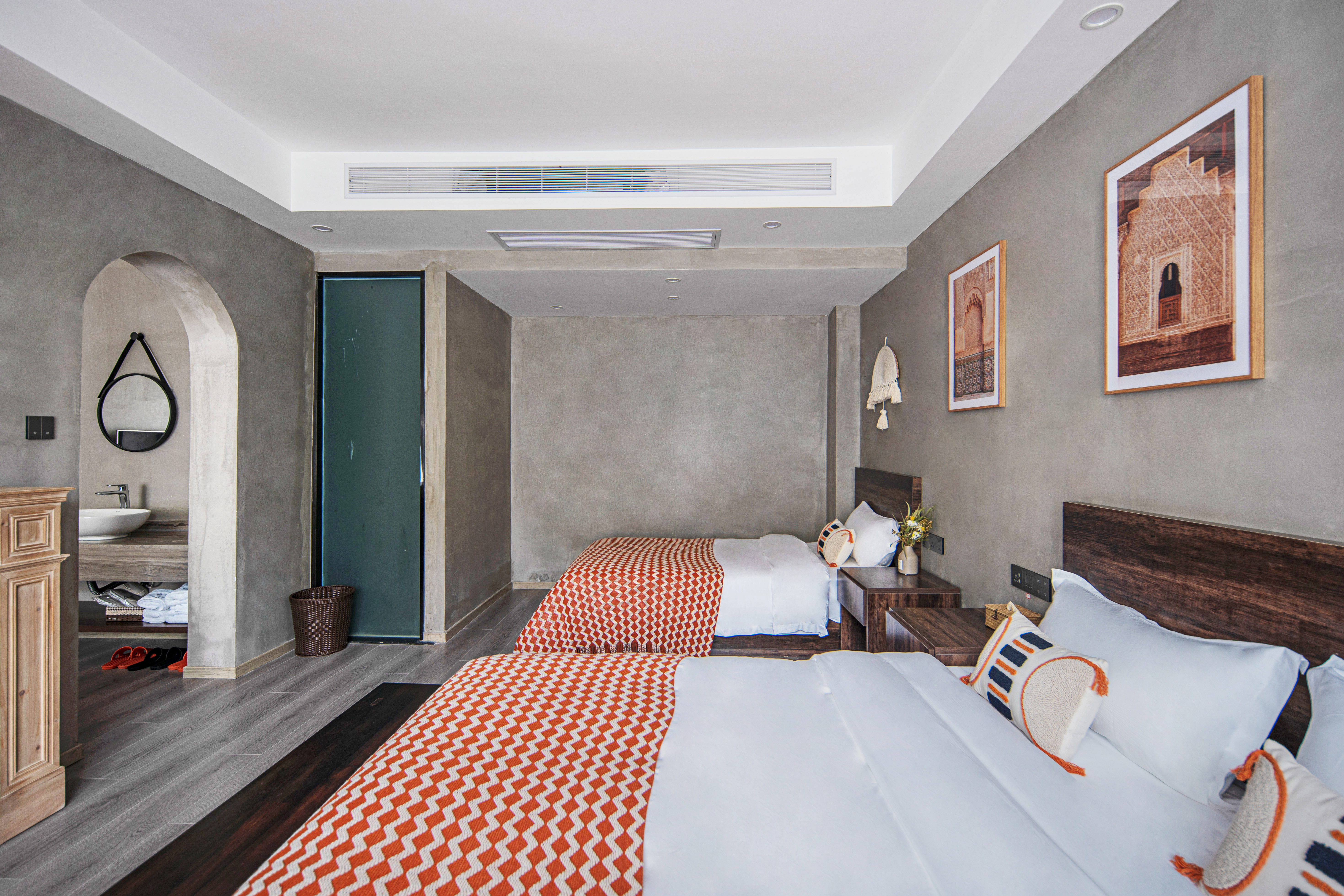 Yue Xiao-Mountain-View Terrace Family Suite