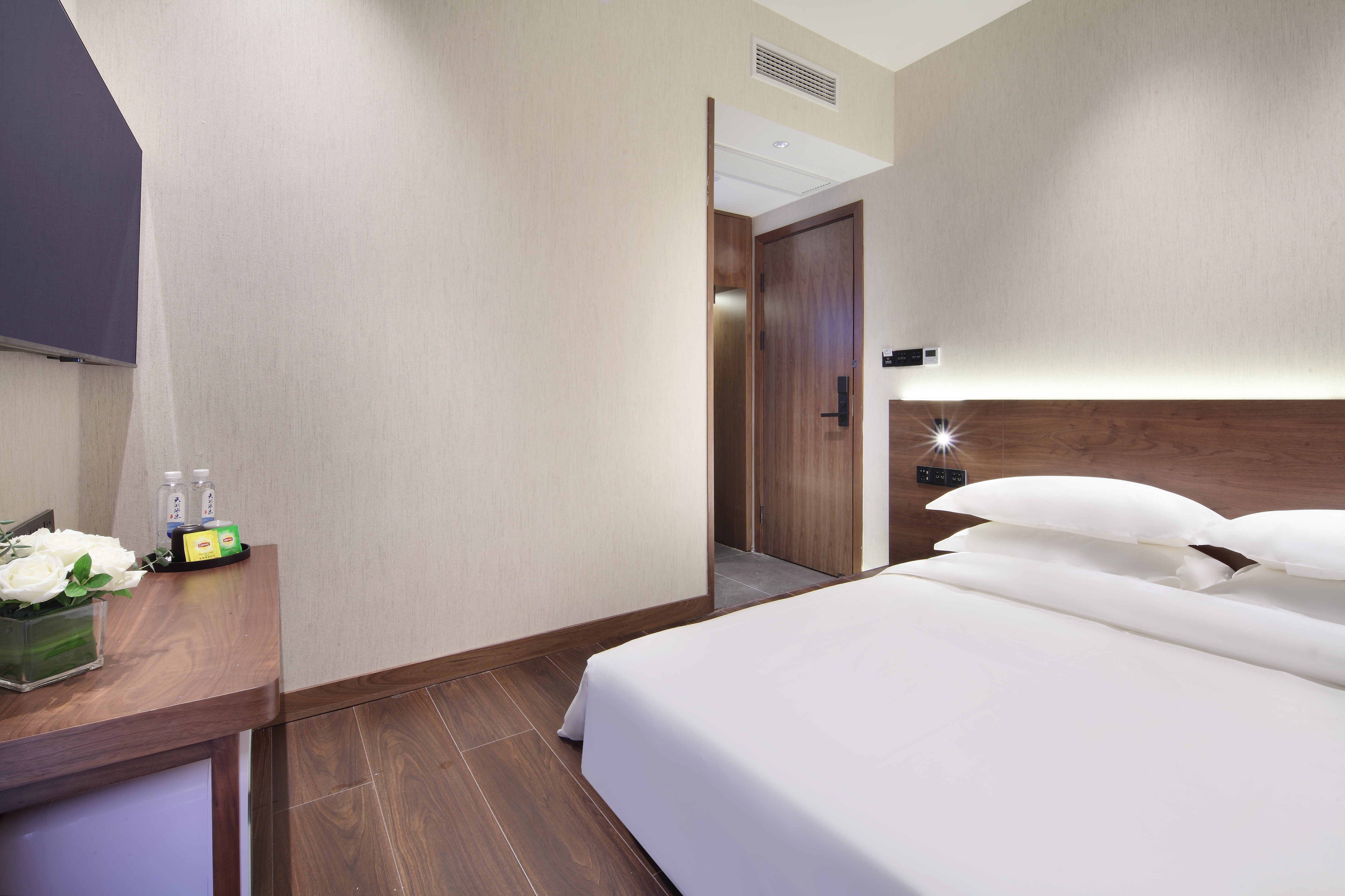 静居简约大床房+冰箱