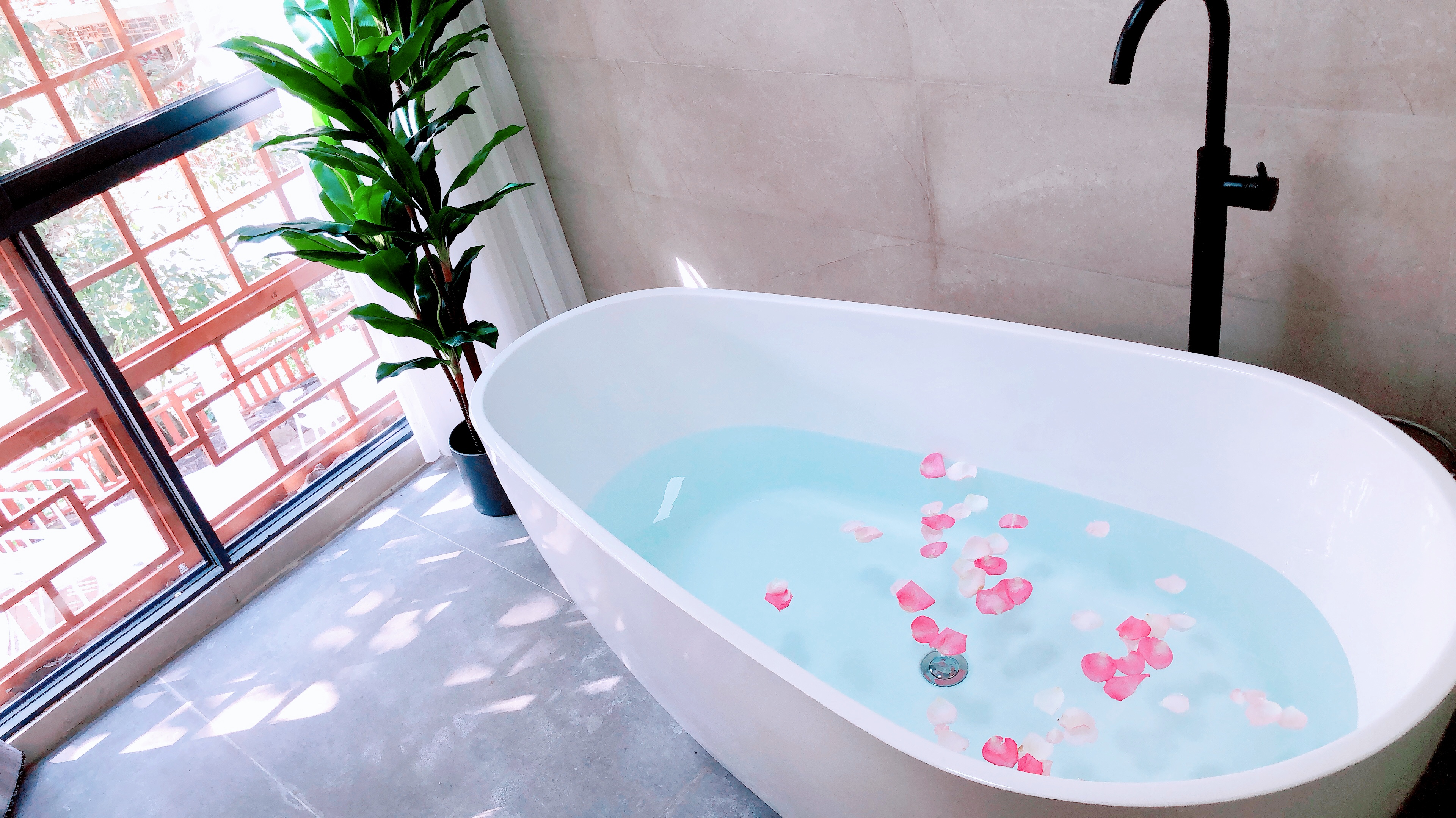 陌溪小院_豪华大床房+茶台+洗衣机+冰箱