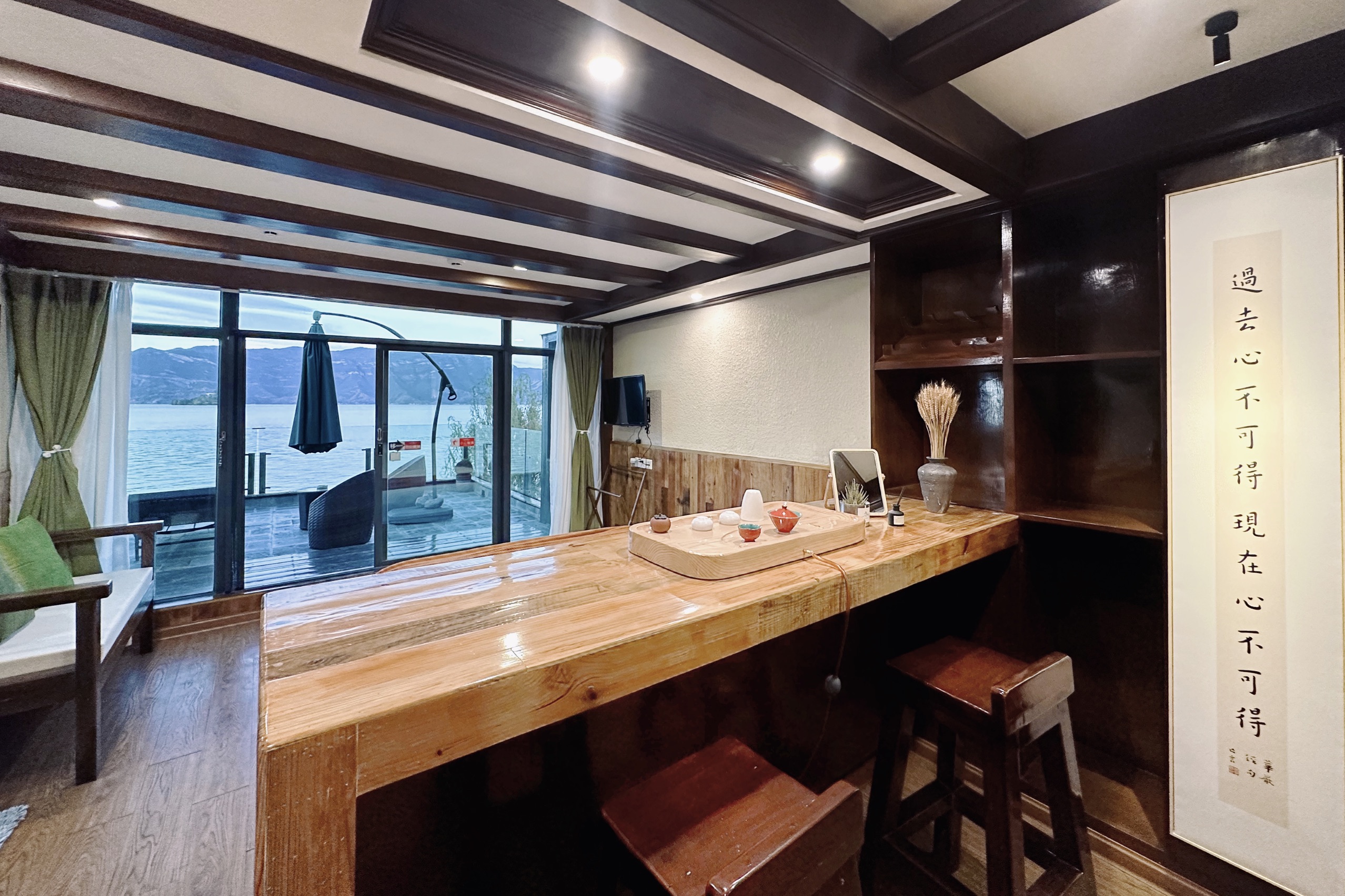 Queen Room With Terrace