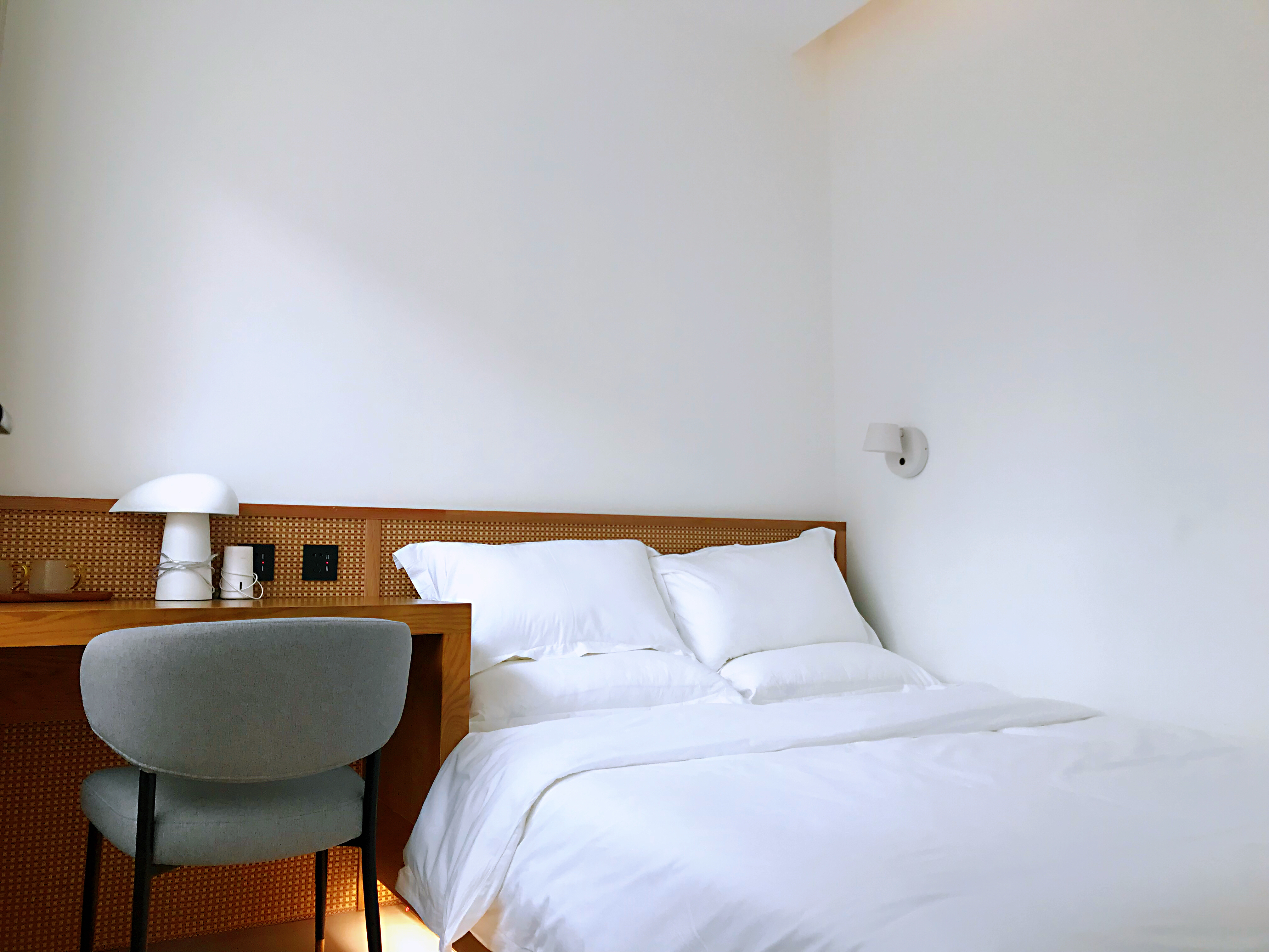 （陌云）二室一厅家庭房.独立院落.独门独院