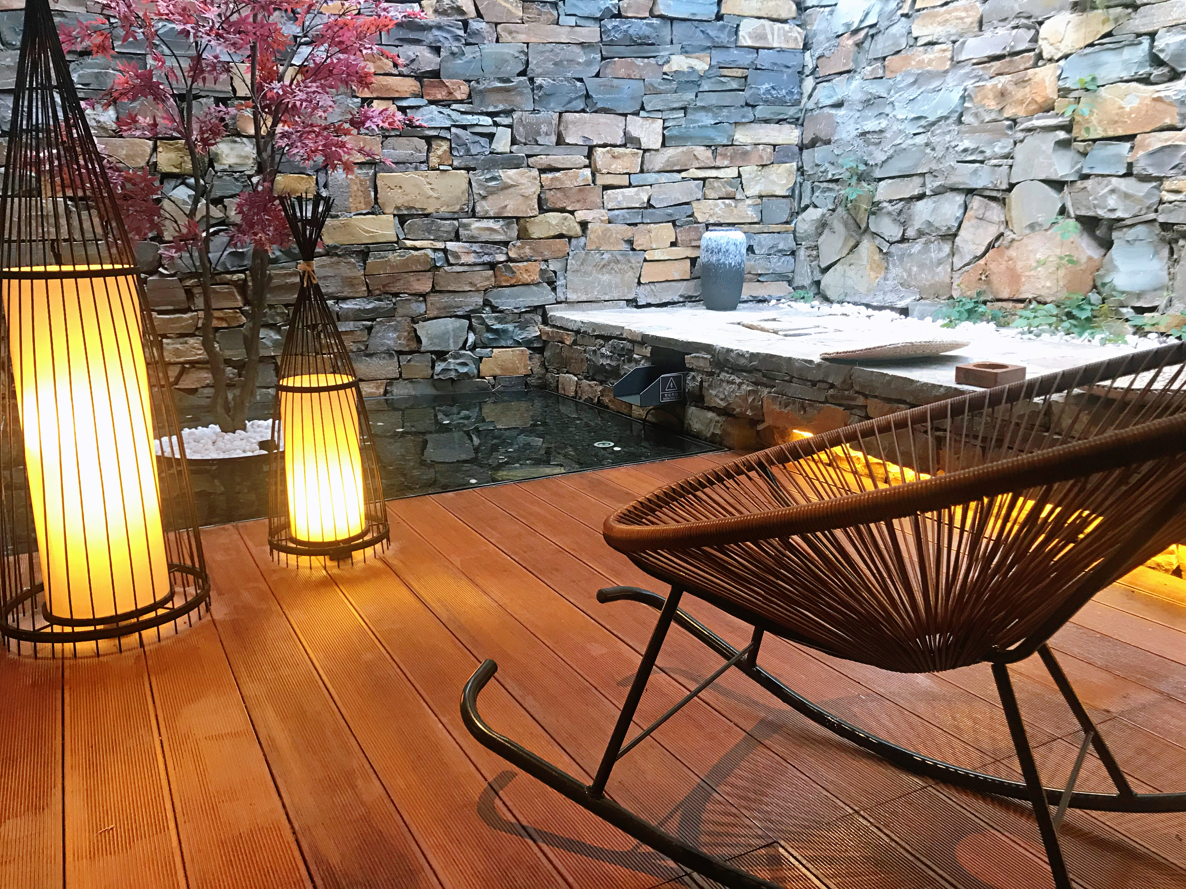 （无尽夏）情侣大床房.院景+浴缸