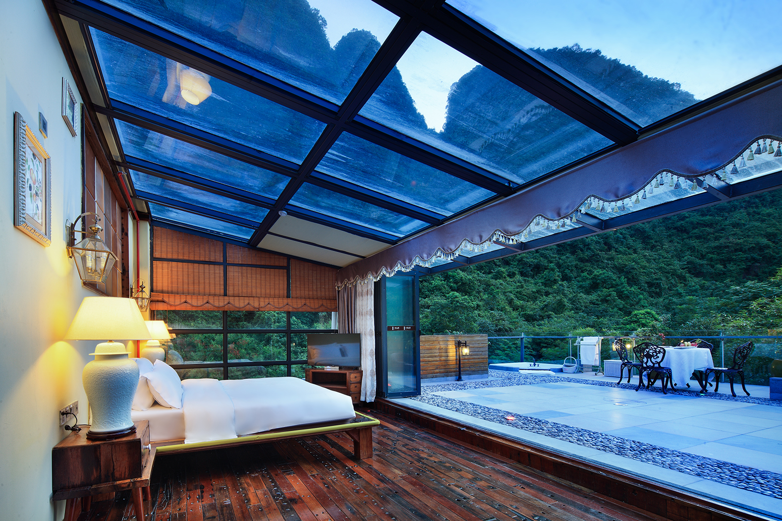 星空露台山景大床房（超大观景露台+观景浴缸）