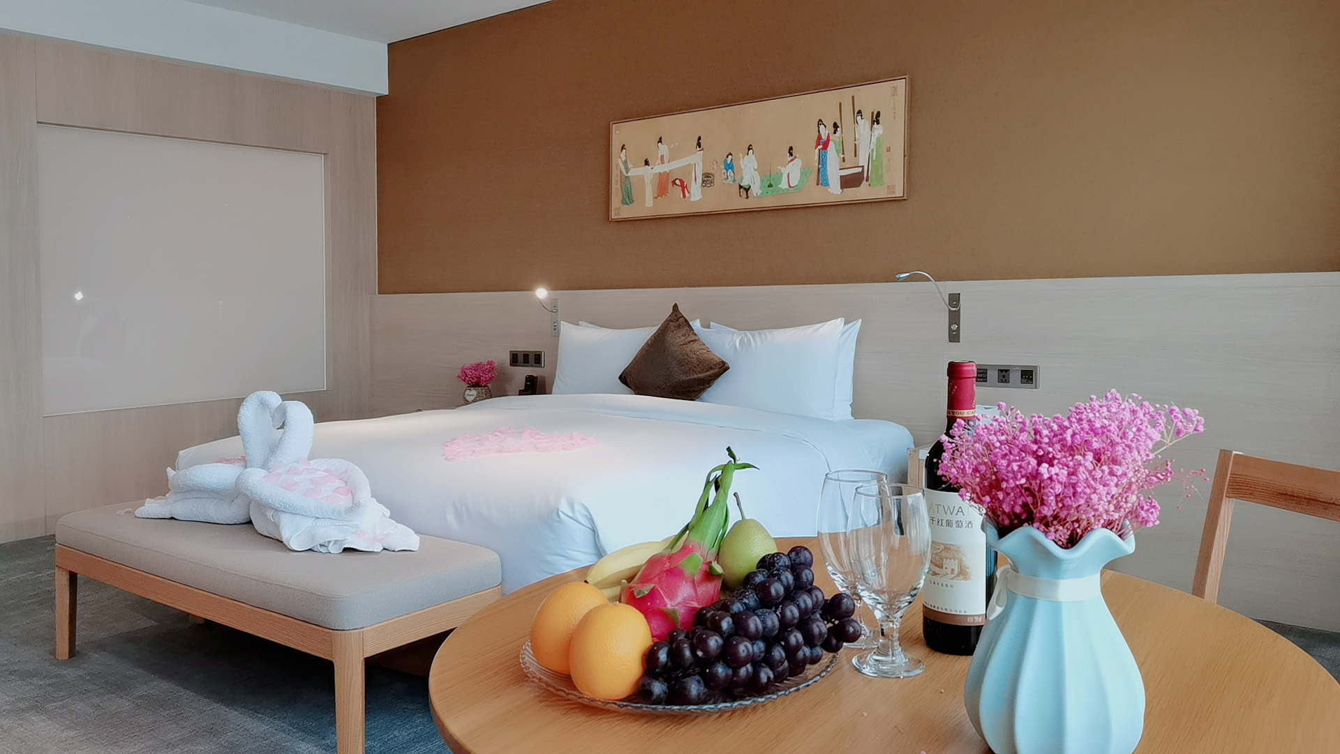 三和园露台套房（超大空间+浴缸+智能马桶）