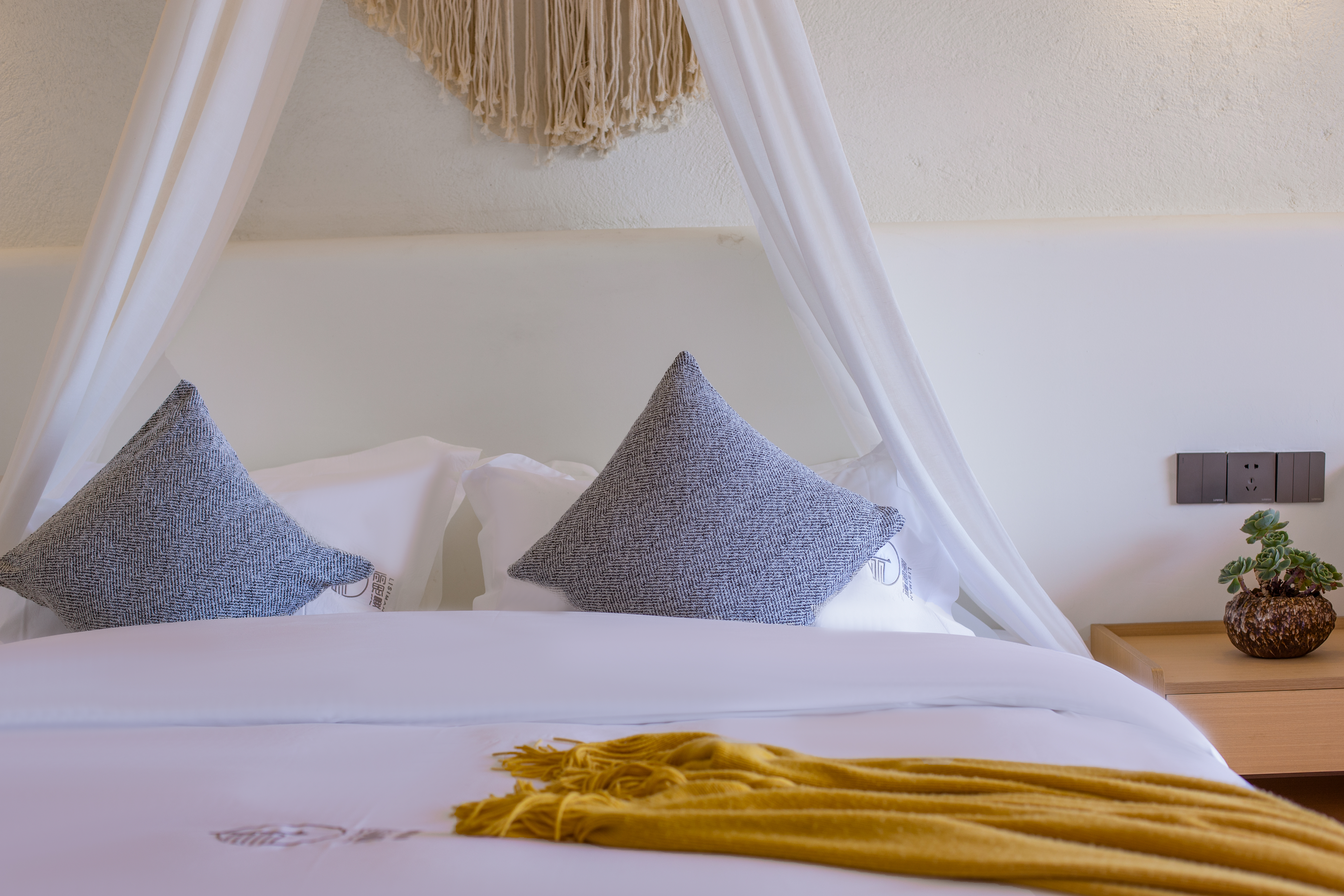 Guxin Lake view Double room(island style courtyard)