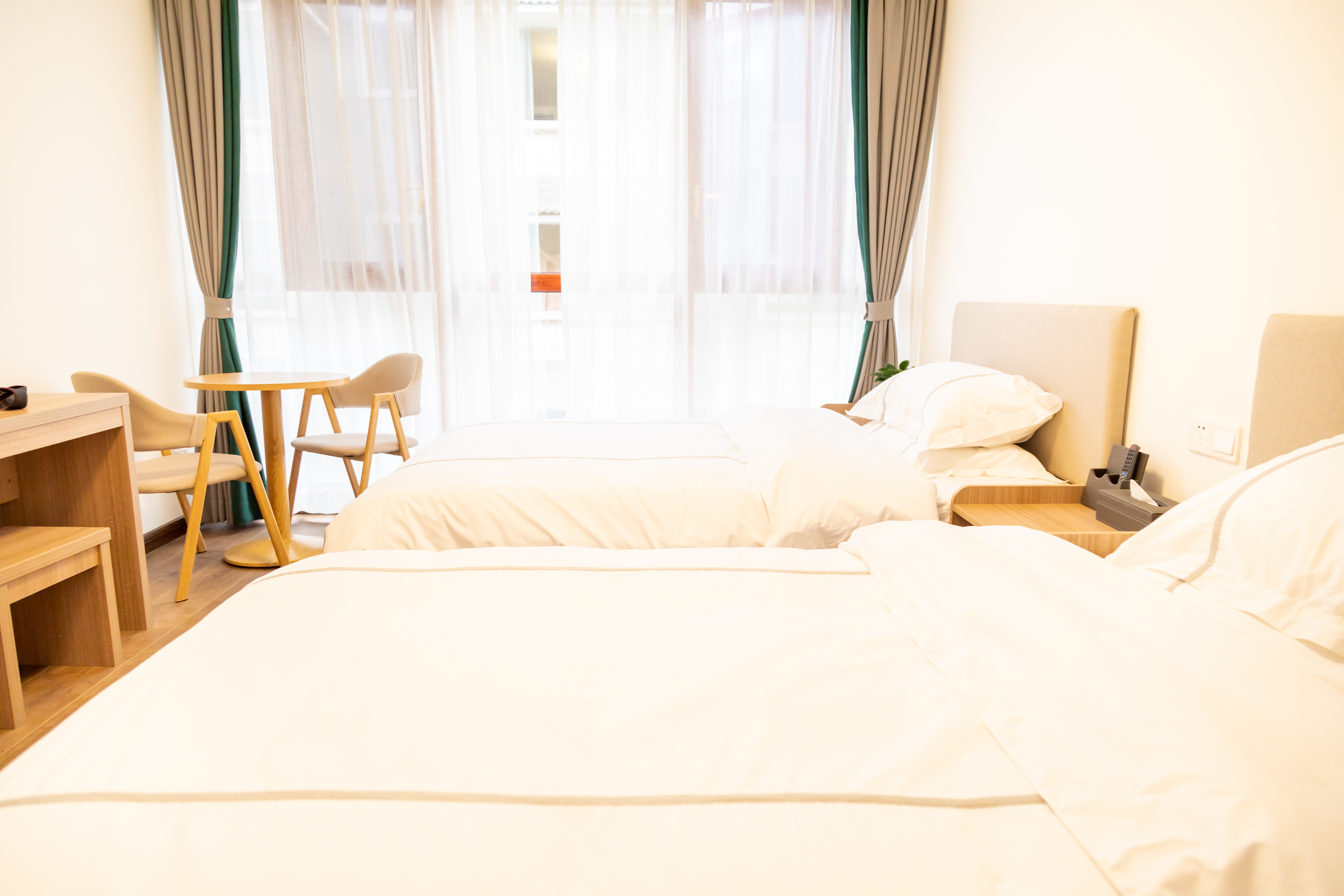 西清居雅致双床房