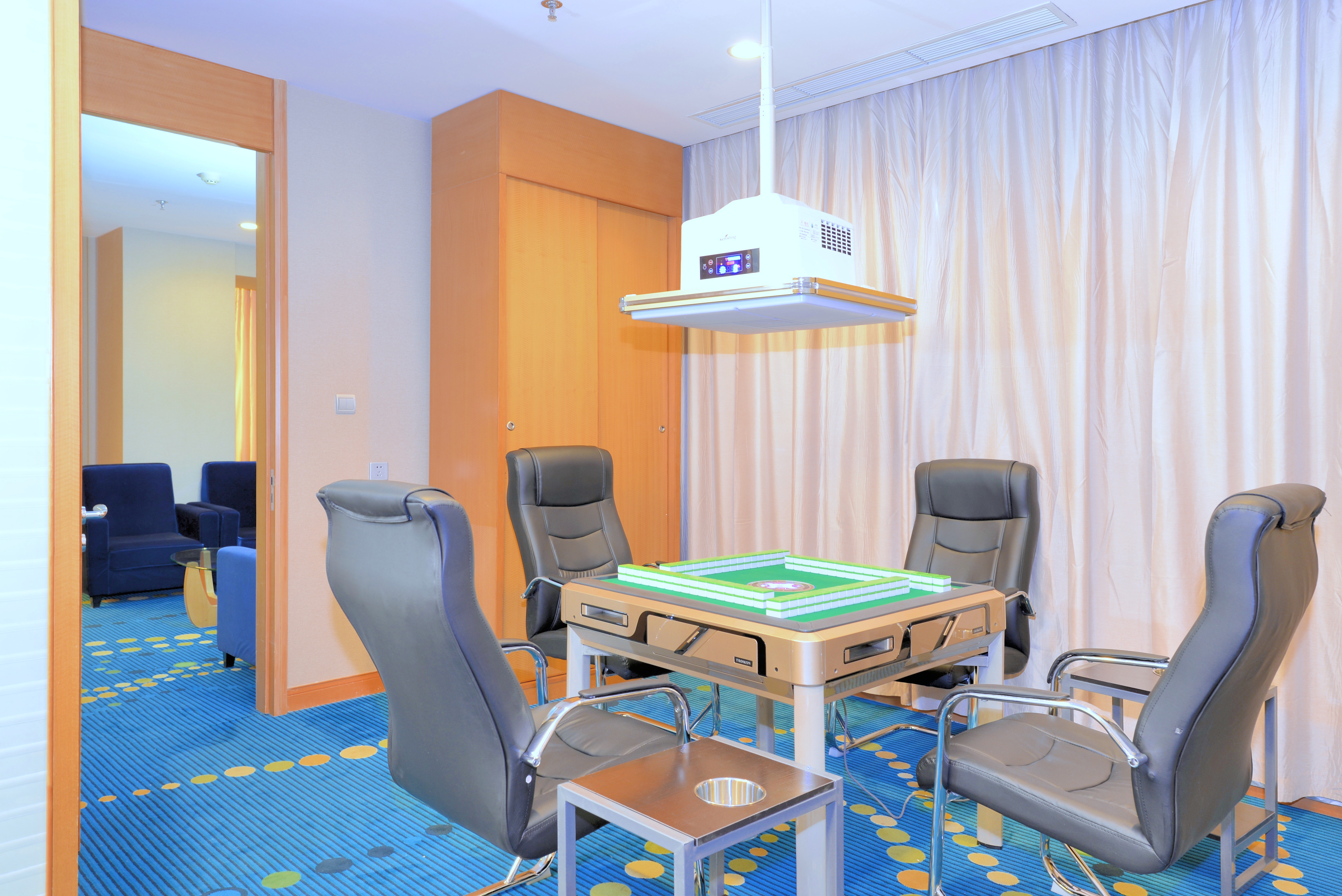 Mahjong room