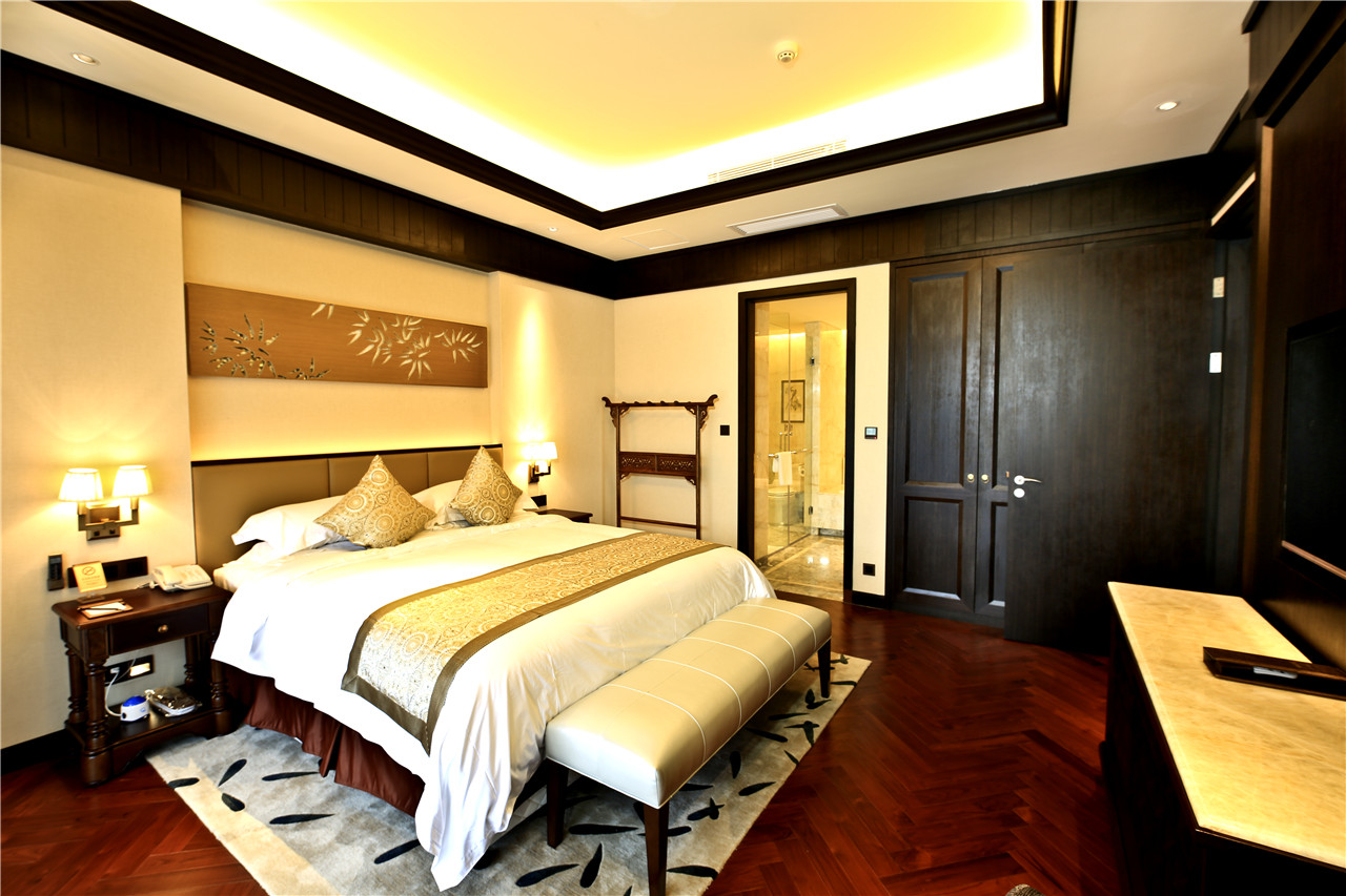 高级大床房