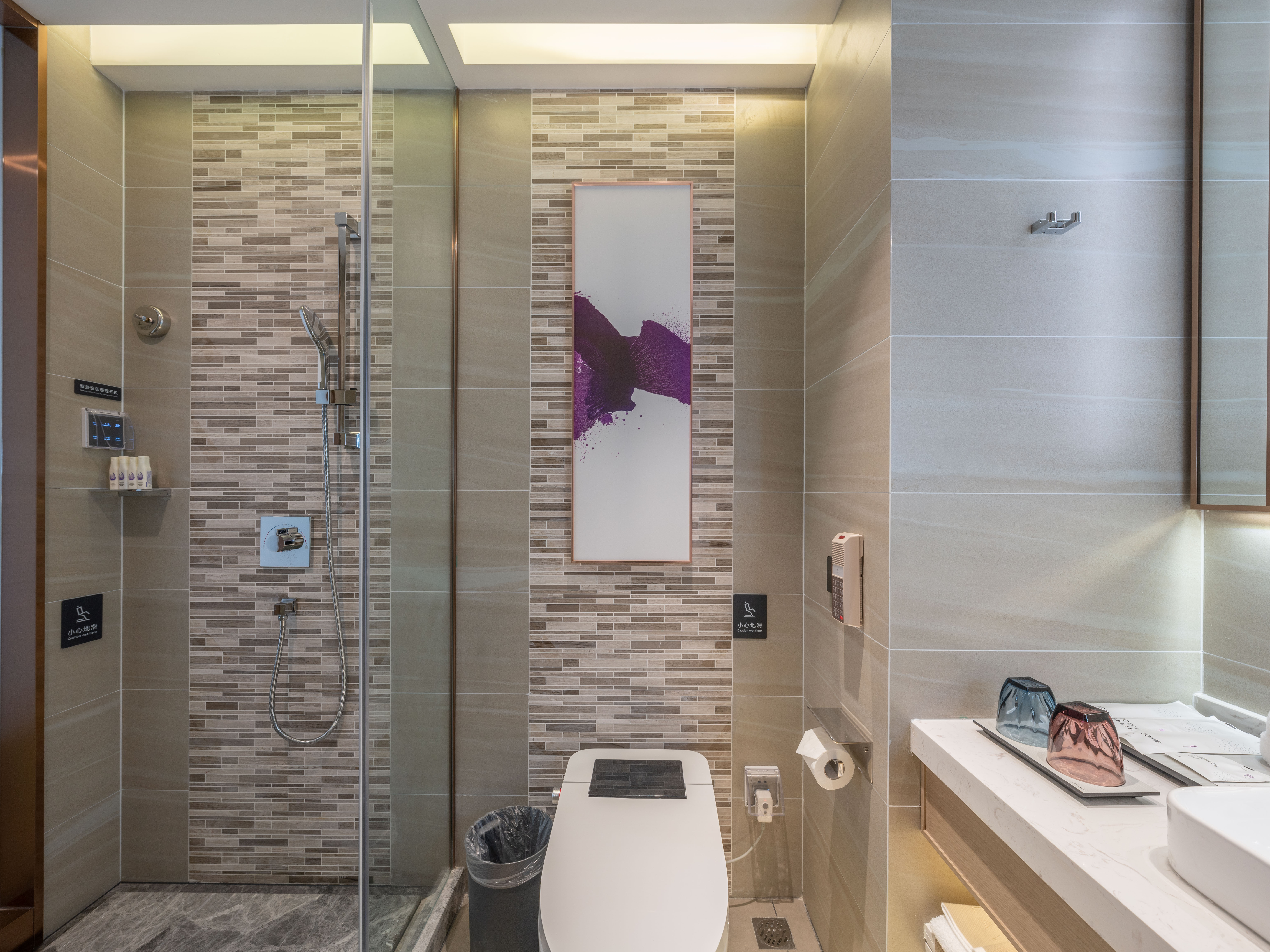 豪華大床房（地暖）