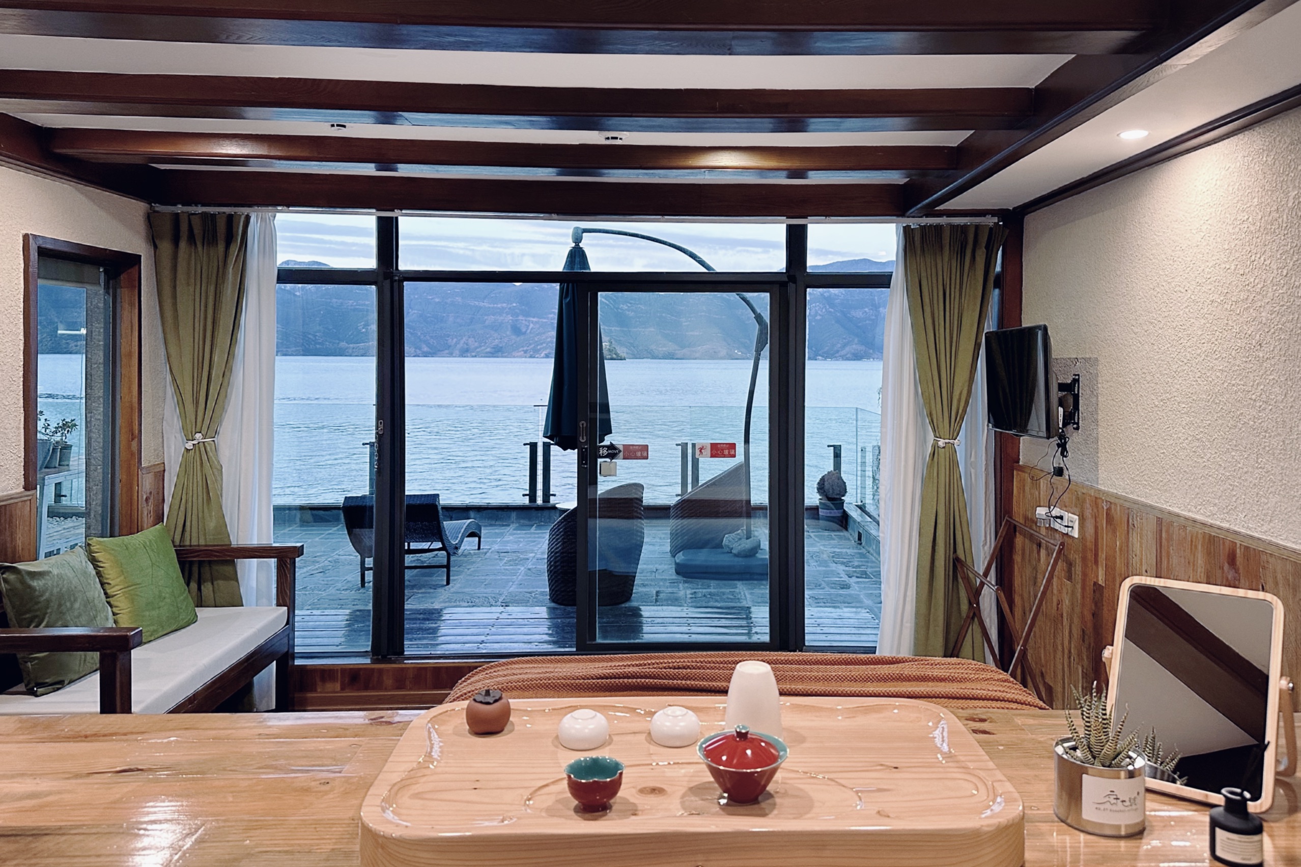 Queen Room With Terrace