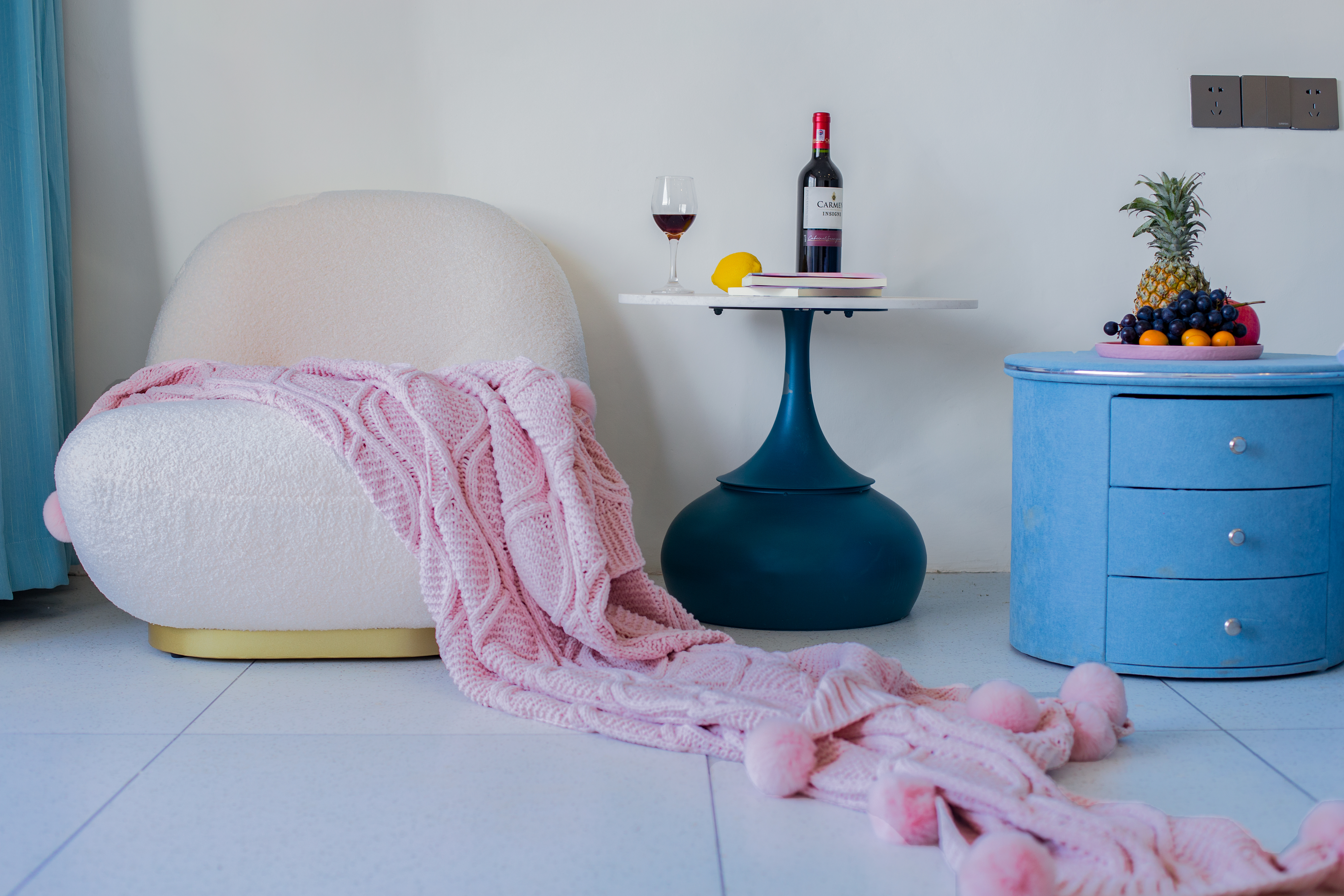 Santorini Lake View Round Bed Room(island Style Courtyard)