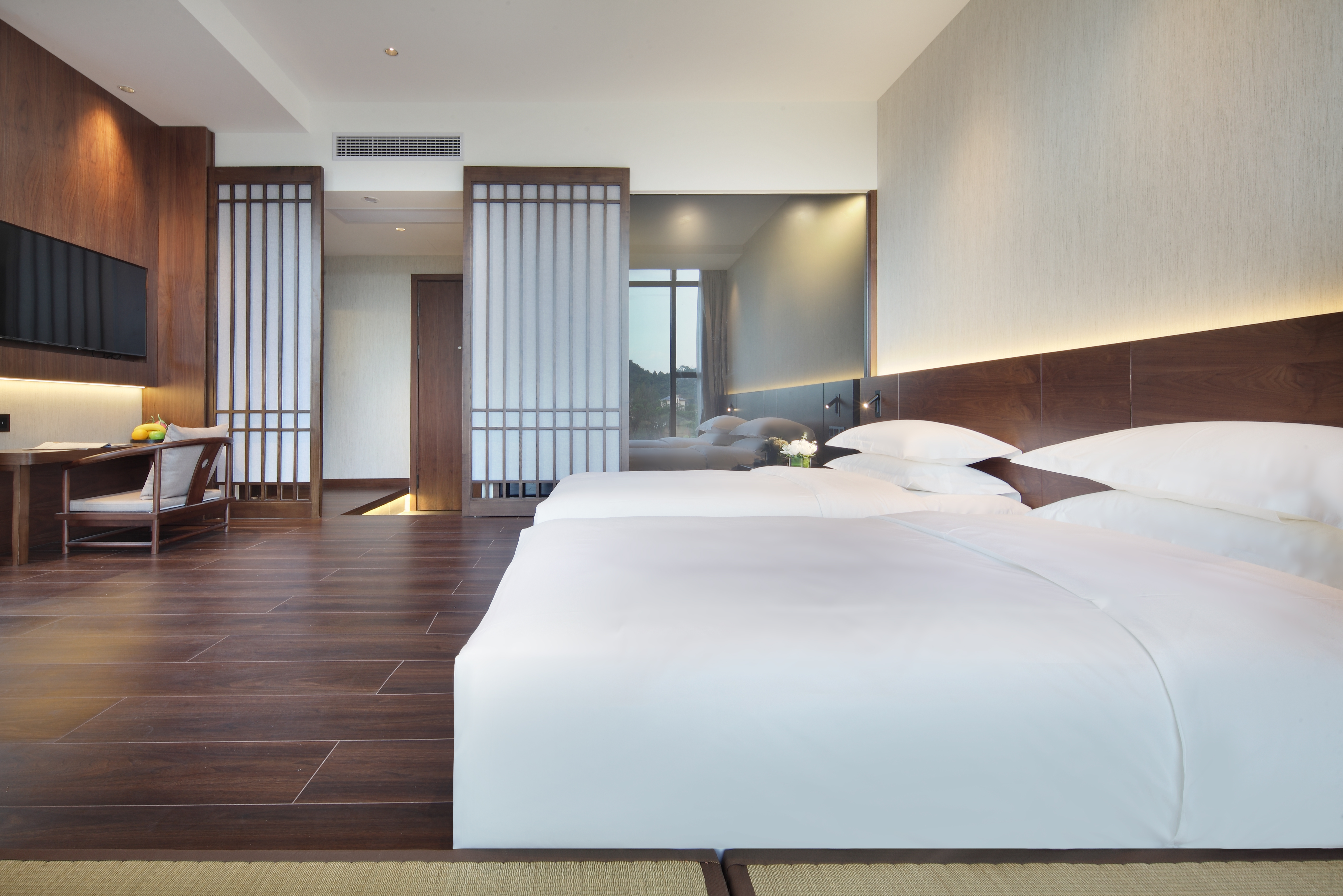 漓江山水双床房+超大山水画框+榻榻米观日出+夜景