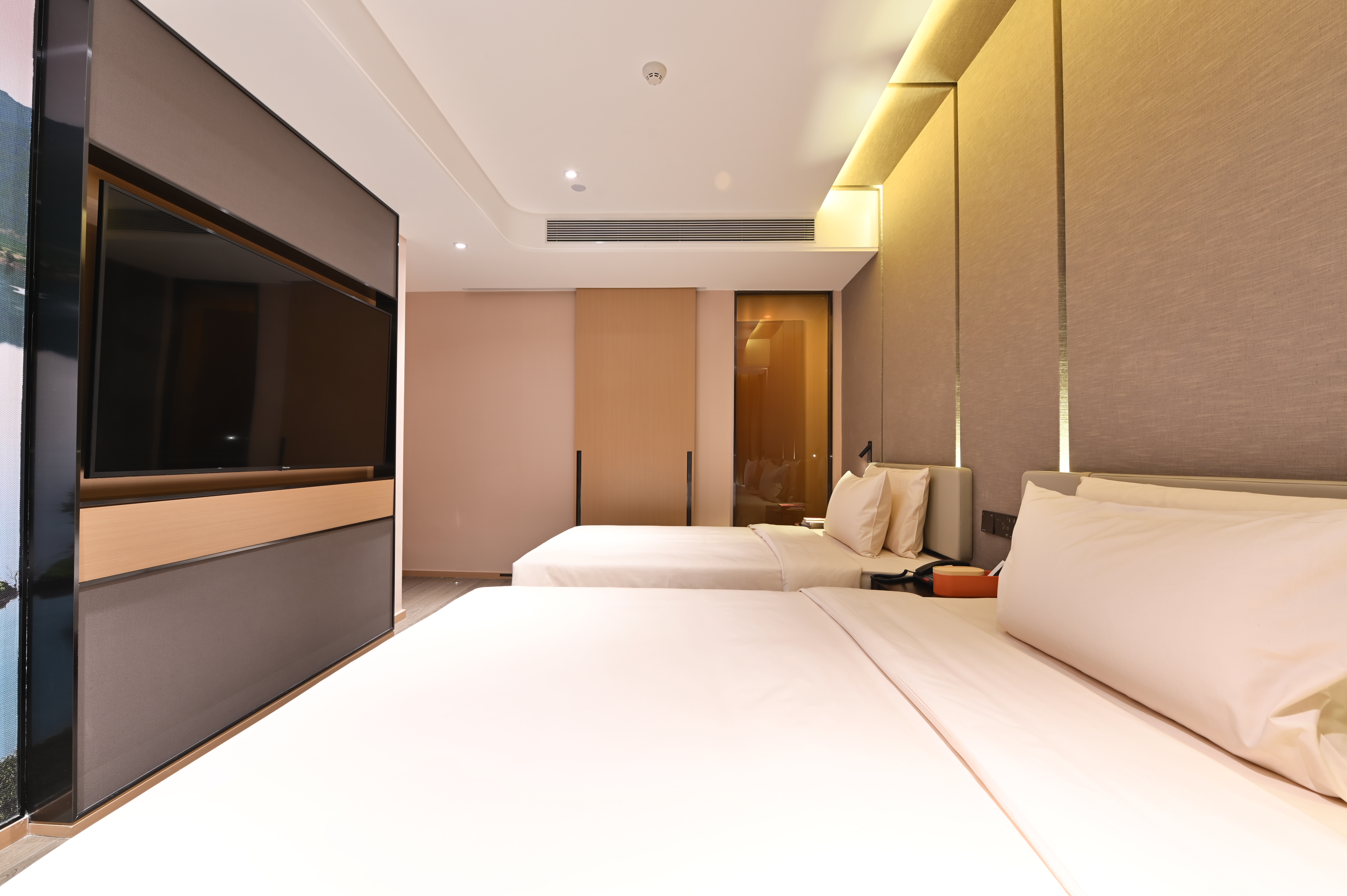 Jimu Family Suite (Inner And Outer Rooms + Tv Projection + Mini Fridge)