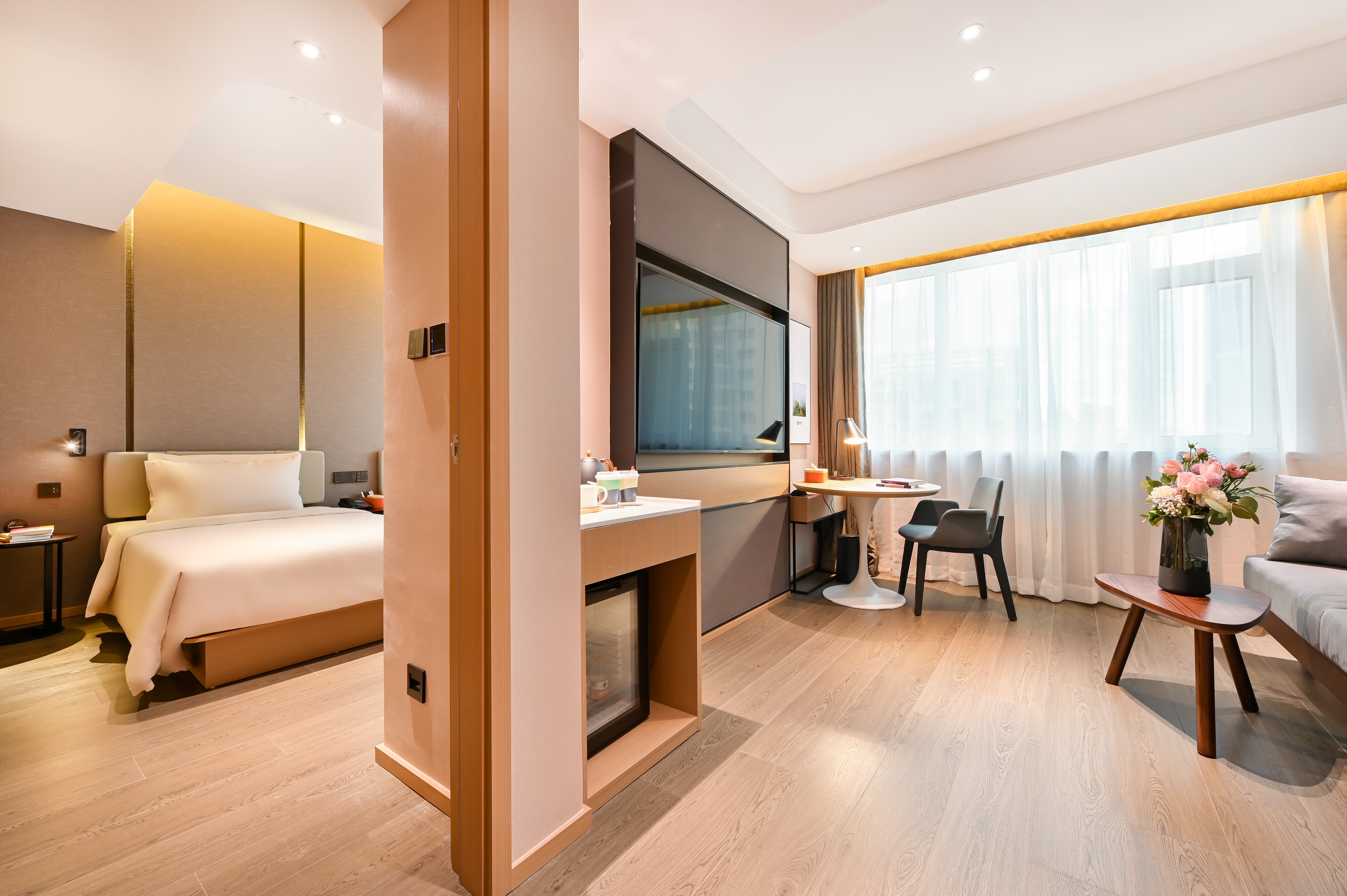 Jimu Family Suite (Inner And Outer Rooms + Tv Projection + Mini Fridge)