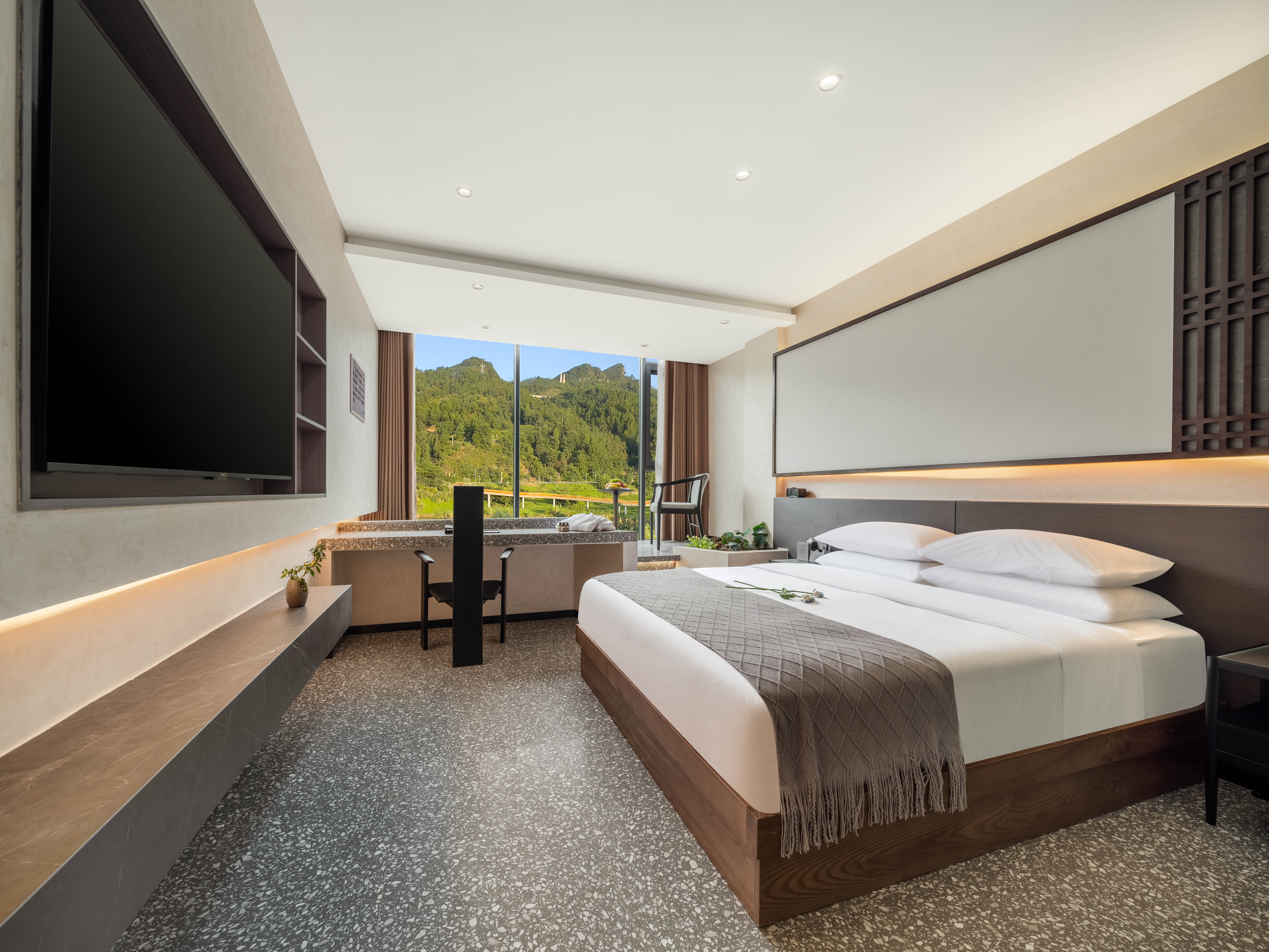 180 ° Riverside Scenic View Double Bed Room With Private Tub And Smart Home