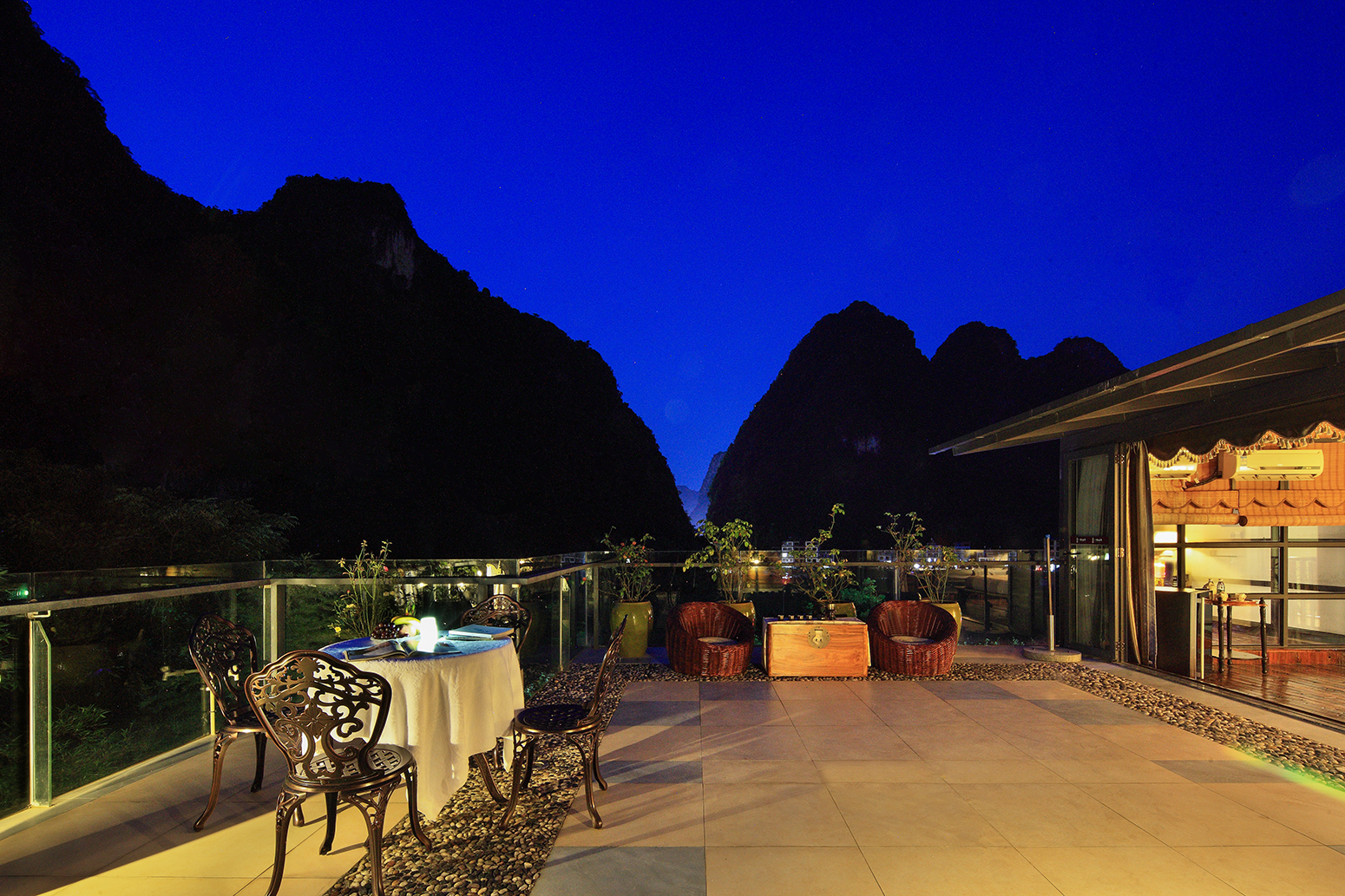 星空露台山景大床房（超大观景露台+观景浴缸）