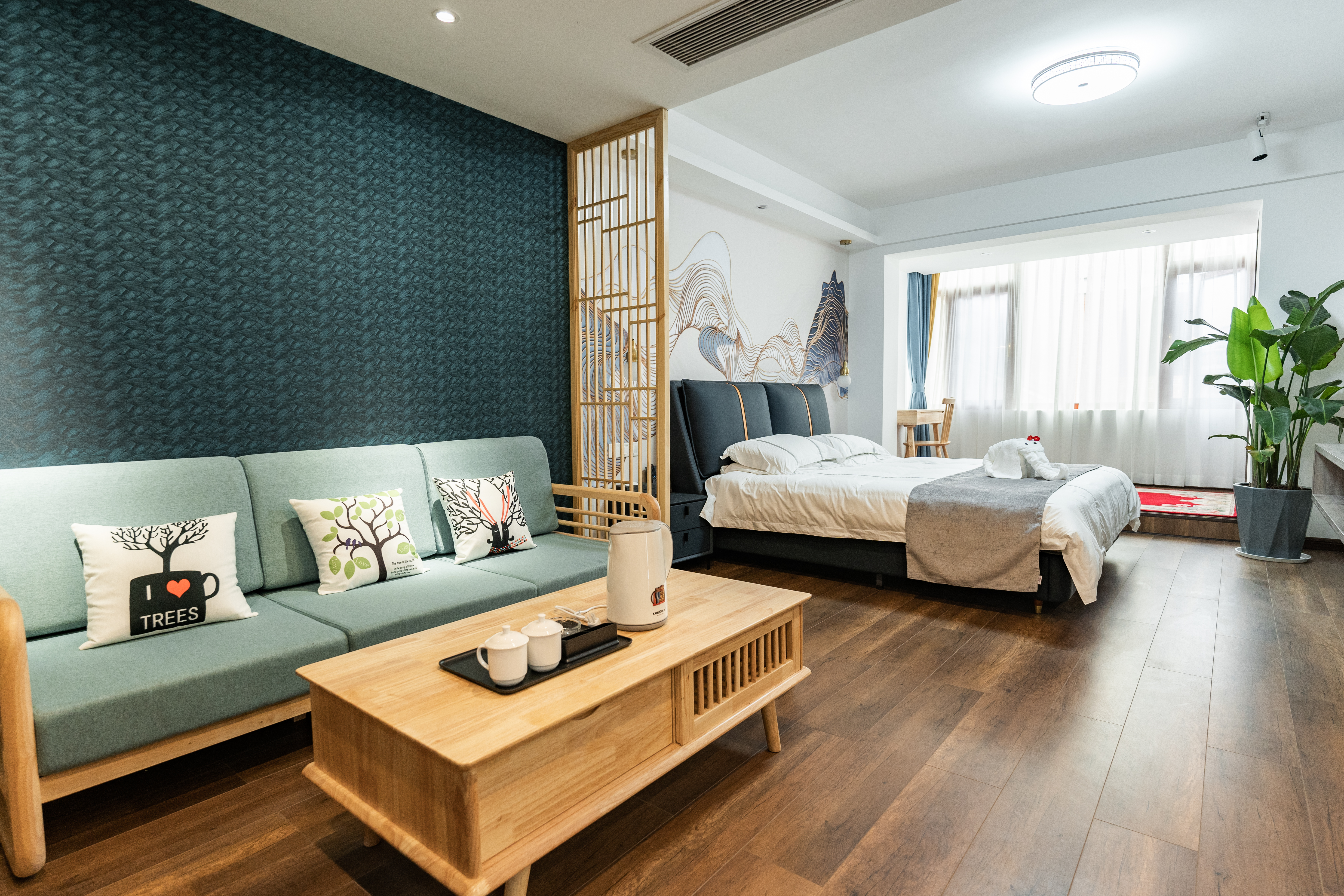 暖心两居室家庭房（带客厅）