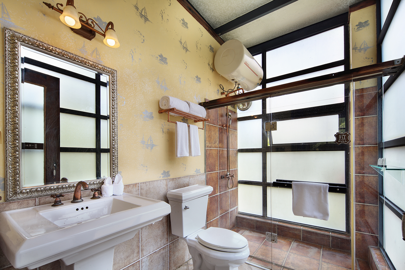 露台山景大床房（超大观景露台+观景品茶）