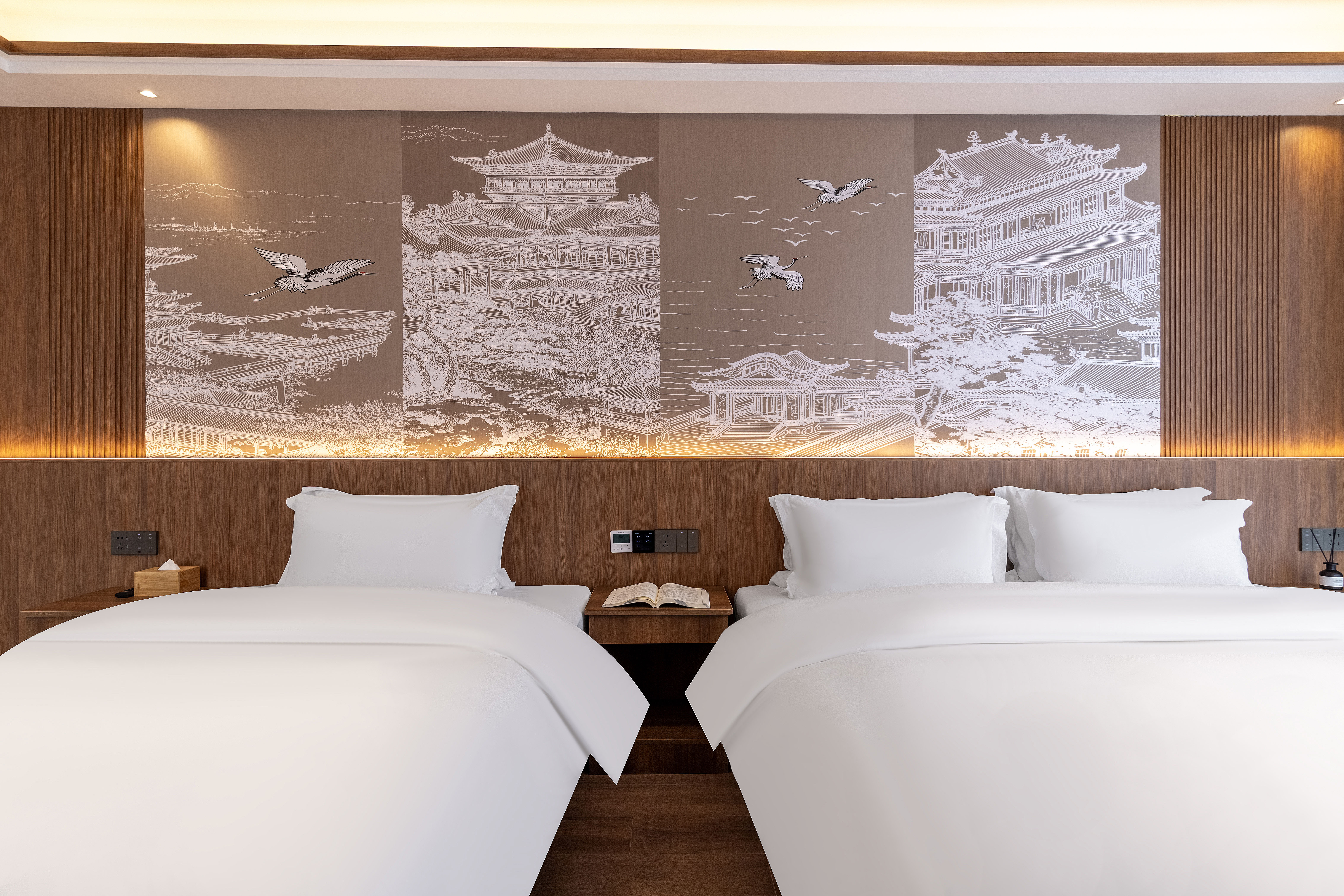 Majestic Mountain And River View Family Twin Room (Smart Voice Control + Smart Toilet + Bathroom Wet-Dry Separation + Floor-to-Ceiling Window)