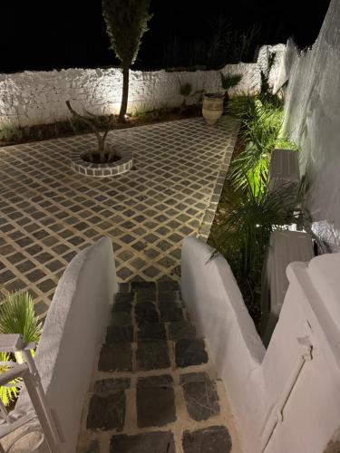 豪华园景双卧室公寓