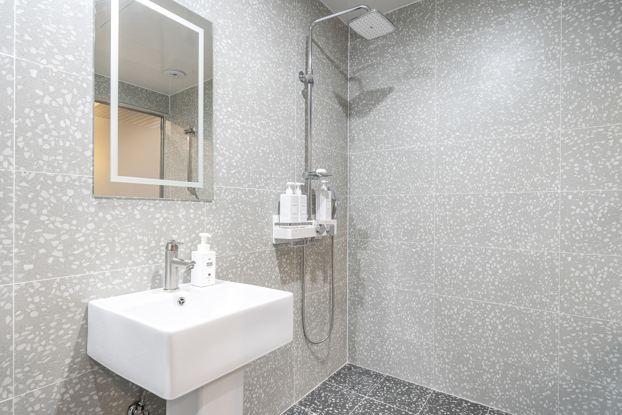 豪華雙人房 （免費netflix觀看）