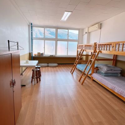 Ondol room 3 inside the school Cheongdo Wonderland pet Camping Caravan 쿠폰