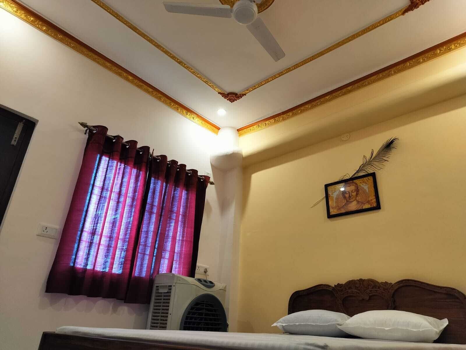 奢华公寓， 多张床， 阳台， 城市景观