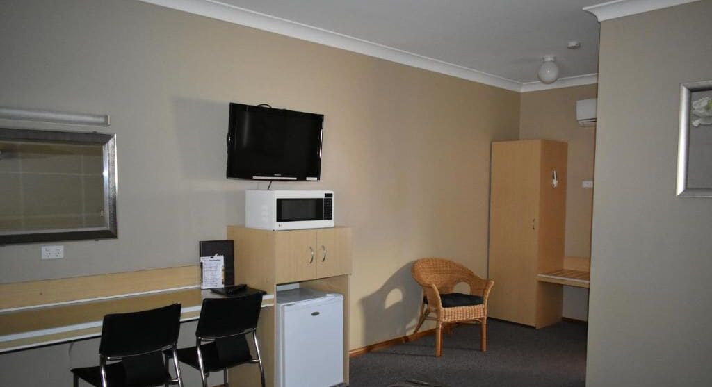 经济间 - 享有花园景